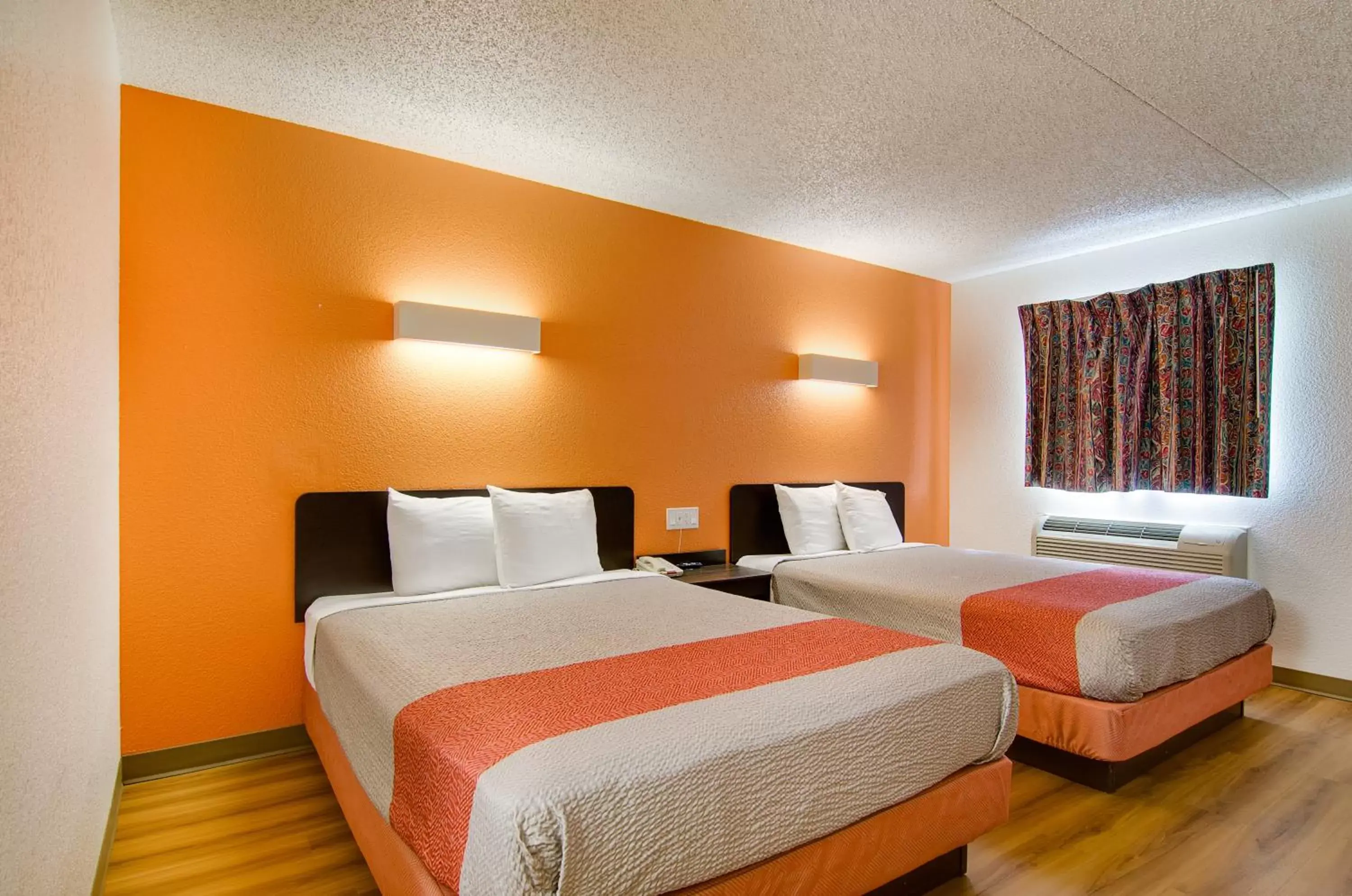 Bedroom, Room Photo in Motel 6-Salina, KS