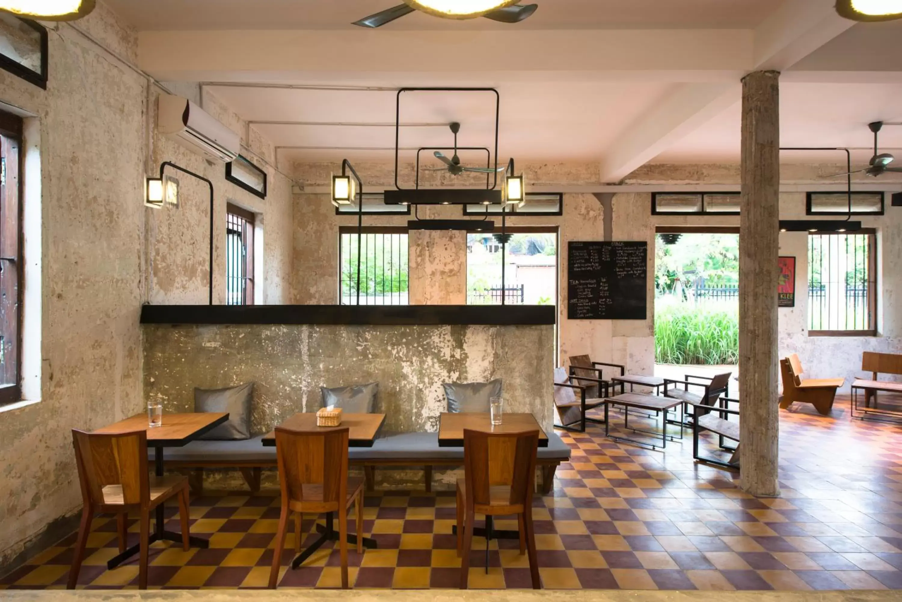 Restaurant/places to eat in Pages Rooms Hotel Restaurant/places to eat in Pages Rooms Hotel