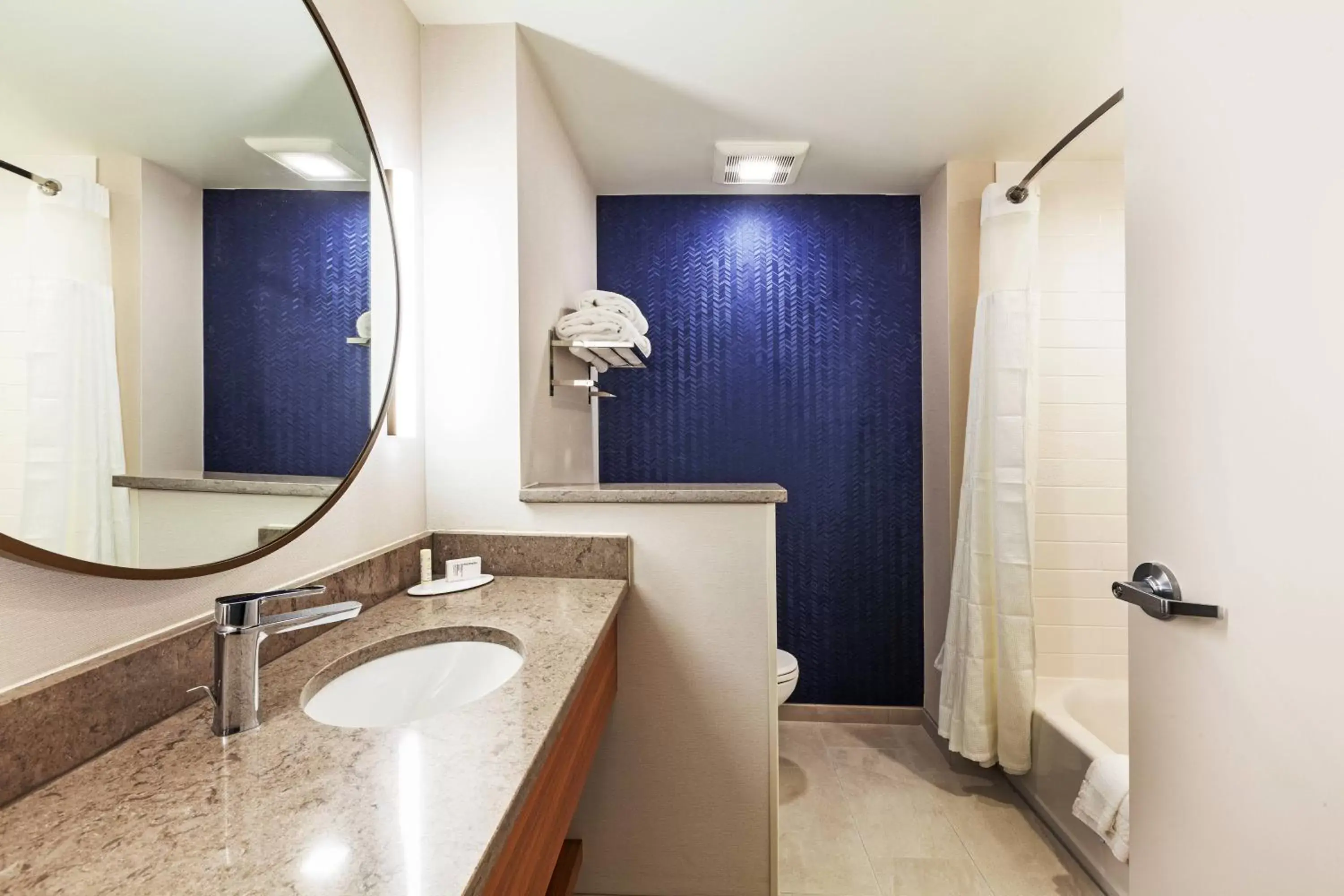 Bathroom in Fairfield Inn & Suites by Marriott Tulsa Catoosa