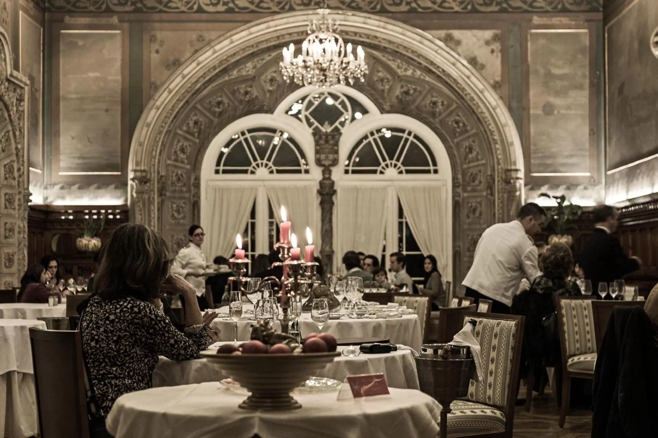 Restaurant/places to eat in Palace Hotel do Bussaco
