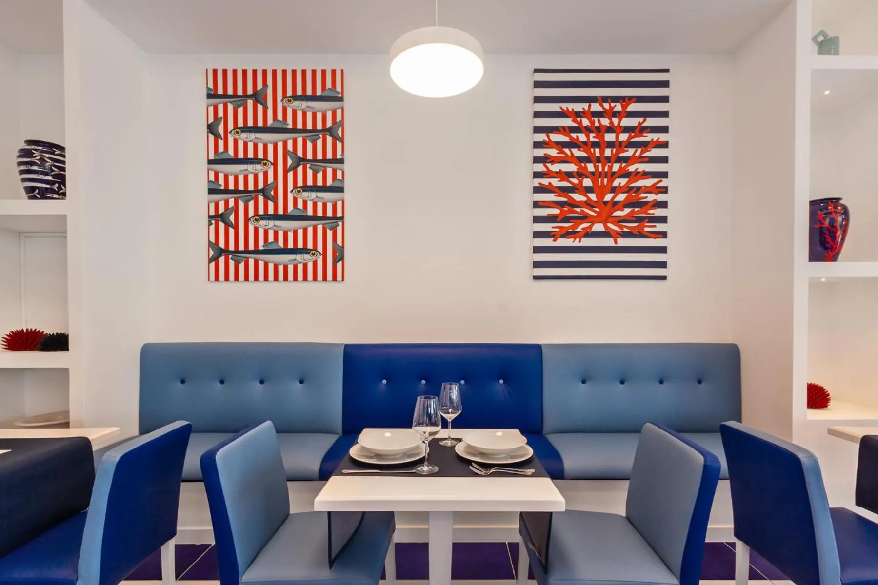 Restaurant/places to eat in Hotel Metropole