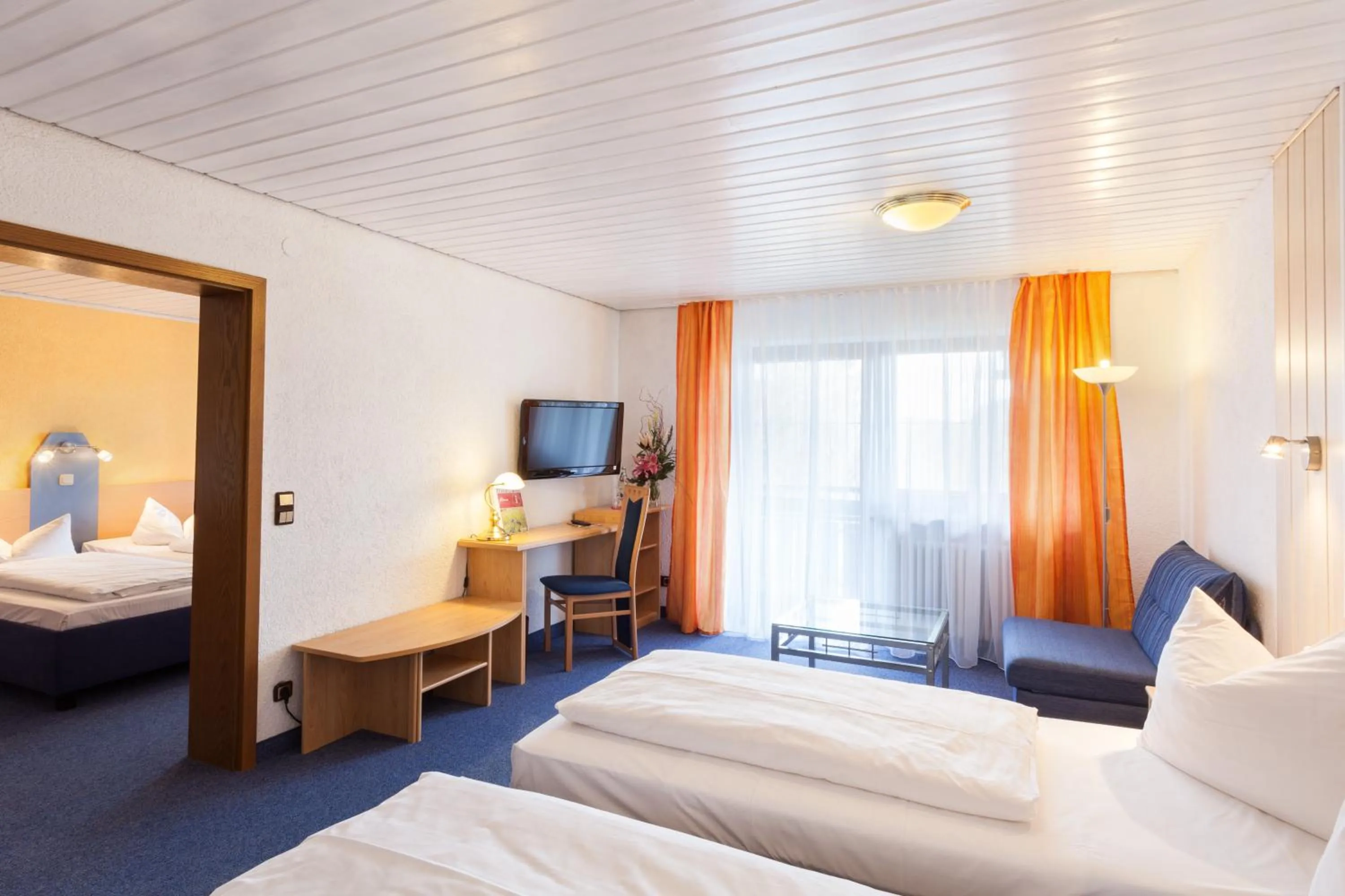 Photo of the whole room, Bed in Akzenthaus Alpenrose Nesselwang