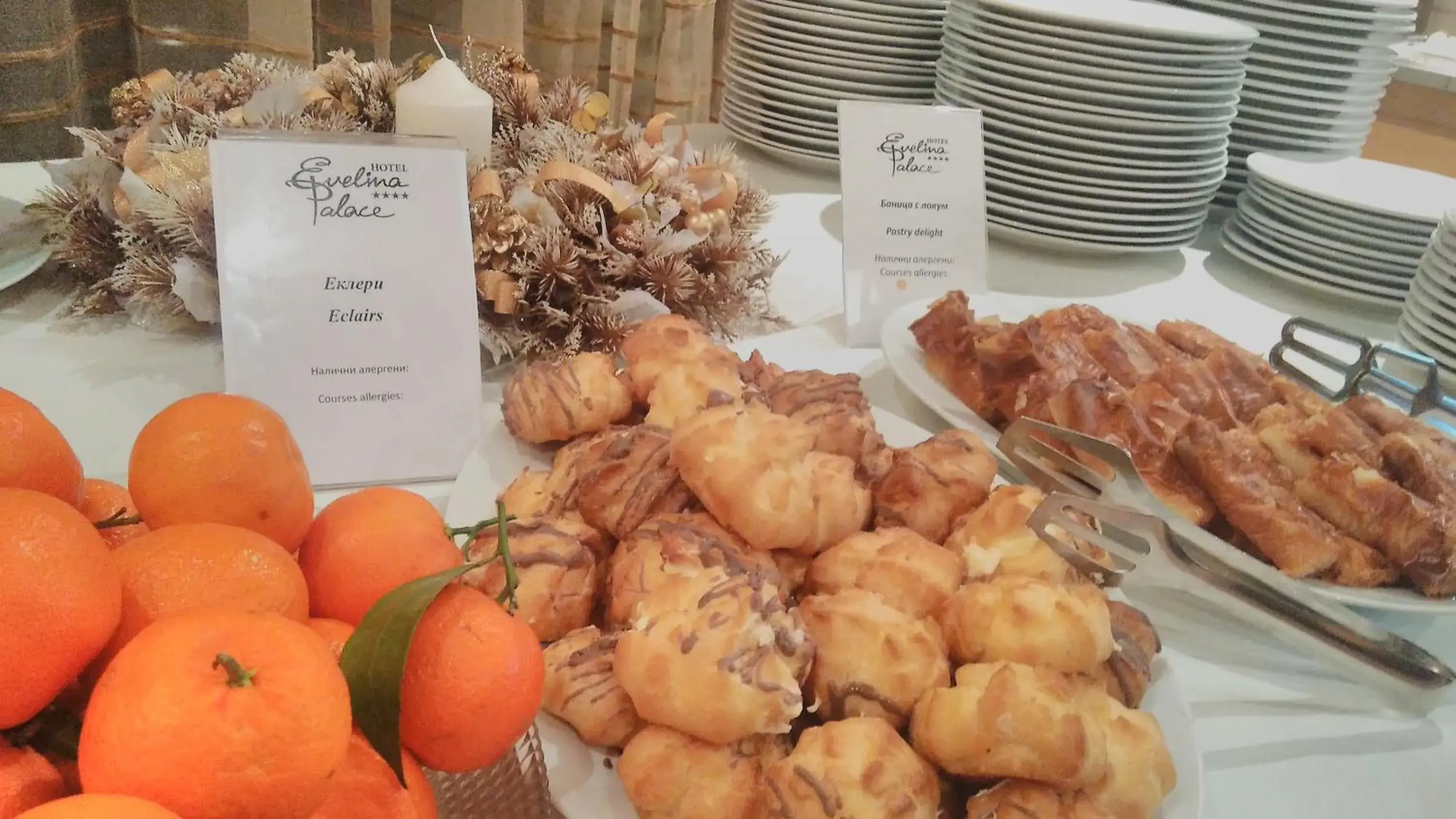 Food in Evelina Palace Hotel