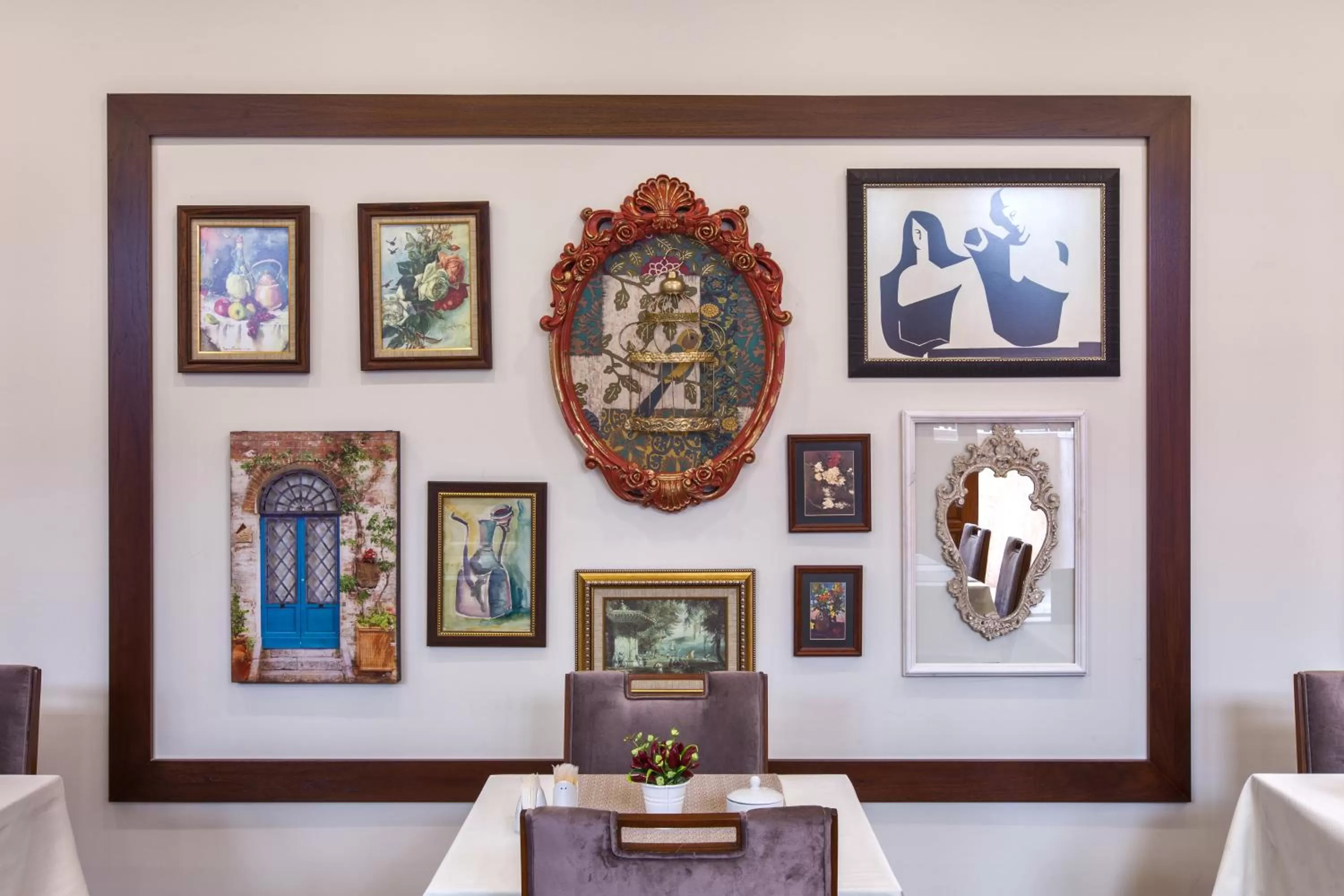 Restaurant/places to eat in Ferman Hilal Hotel-Special Category