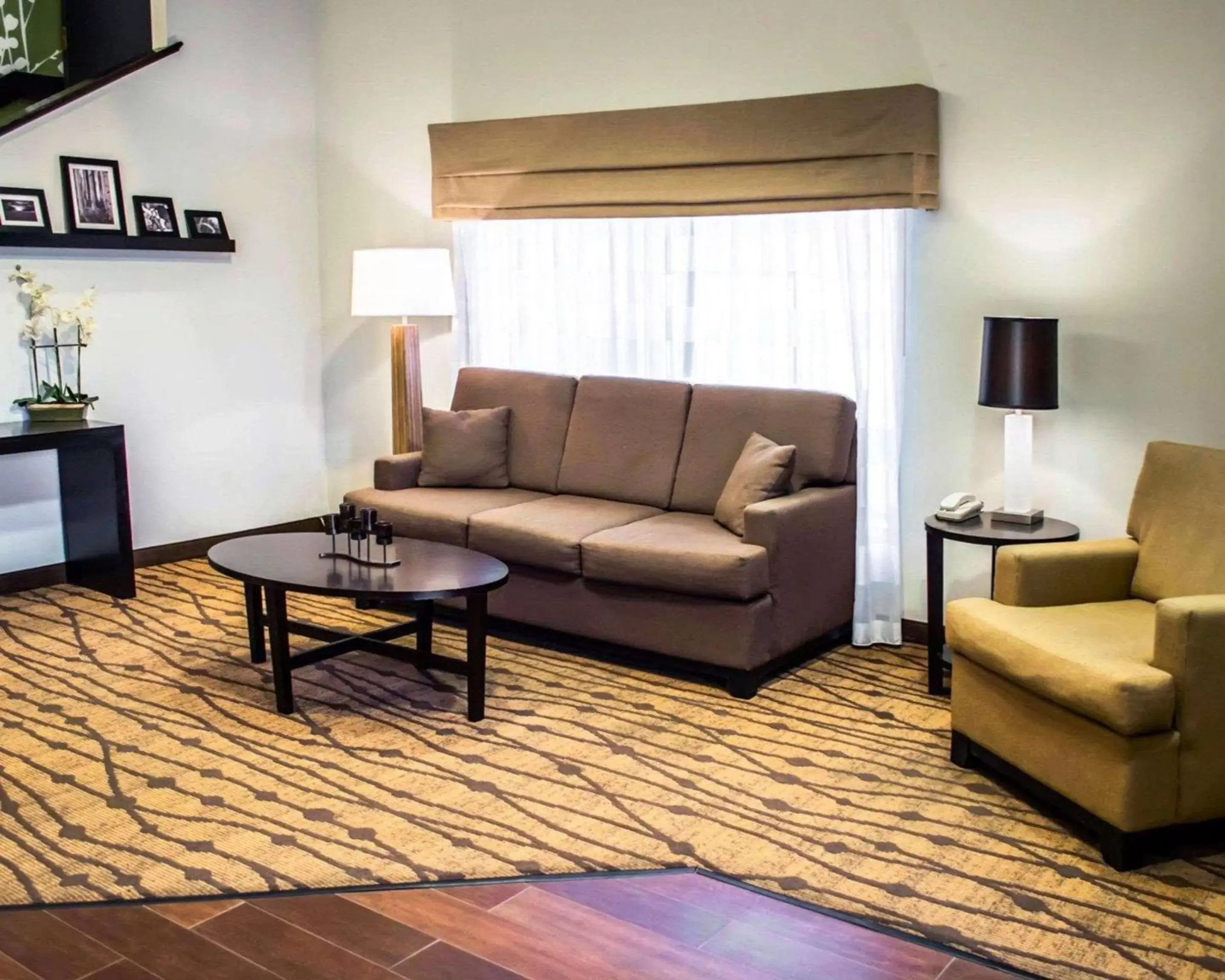 Lobby or reception in Sleep Inn & Suites Stony Creek - Petersburg South Lobby or reception in Sleep Inn & Suites Stony Creek - Petersburg South