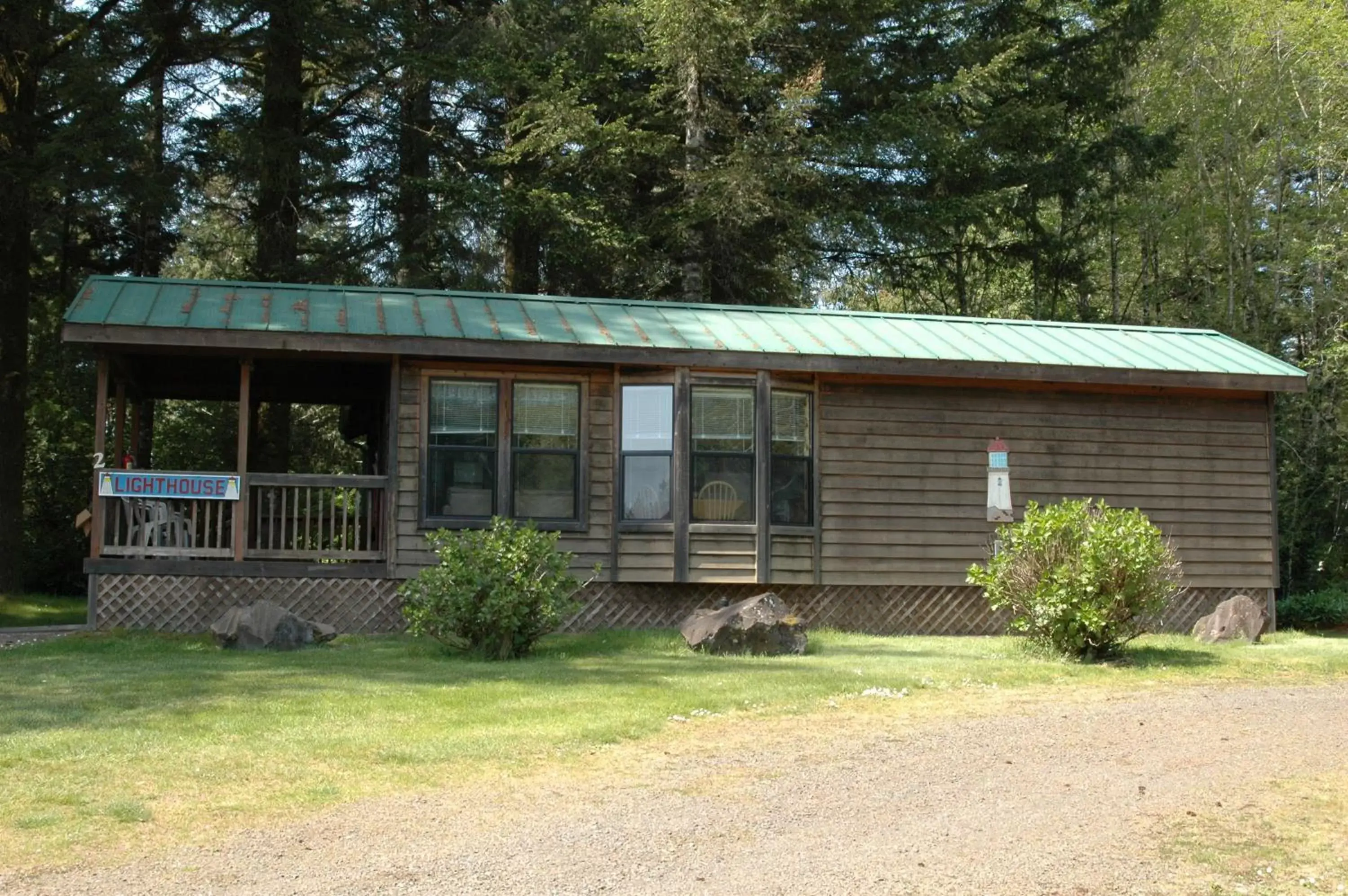 Property Building in Park Motel and Cabins