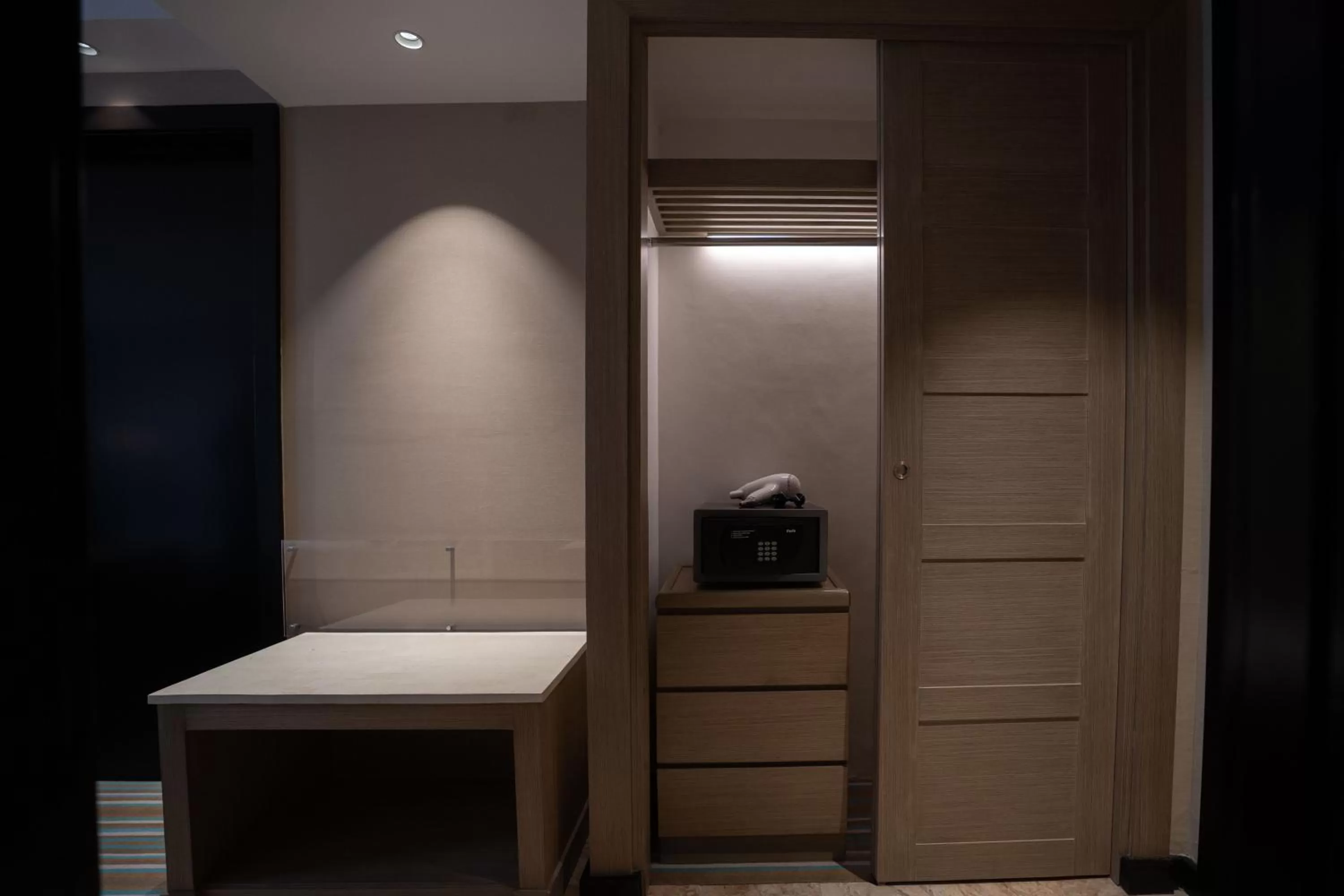 safe in Marco Polo Plaza Cebu