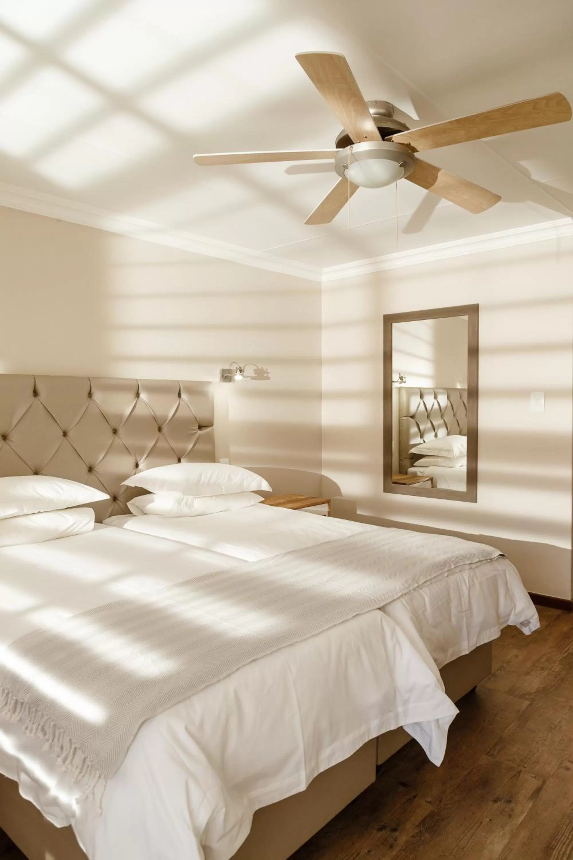 Bedroom, Bed in Loerie Guest Lodge