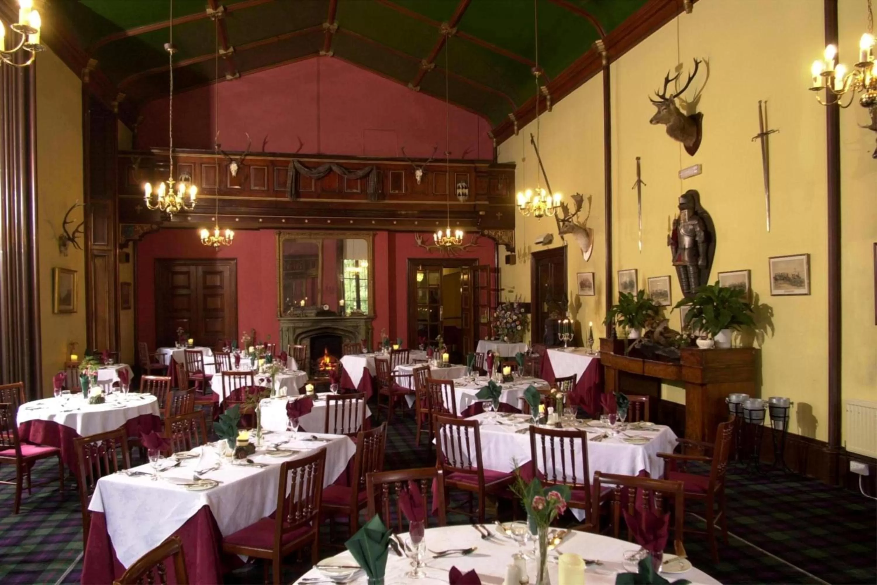 Restaurant/places to eat in Atholl Arms