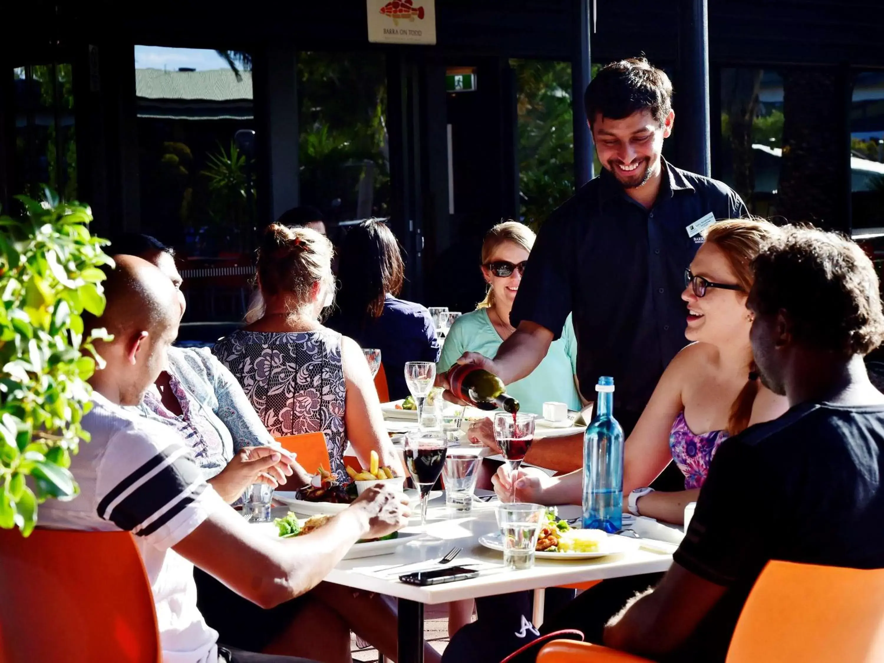Restaurant/Places to Eat in Mercure Alice Springs Resort