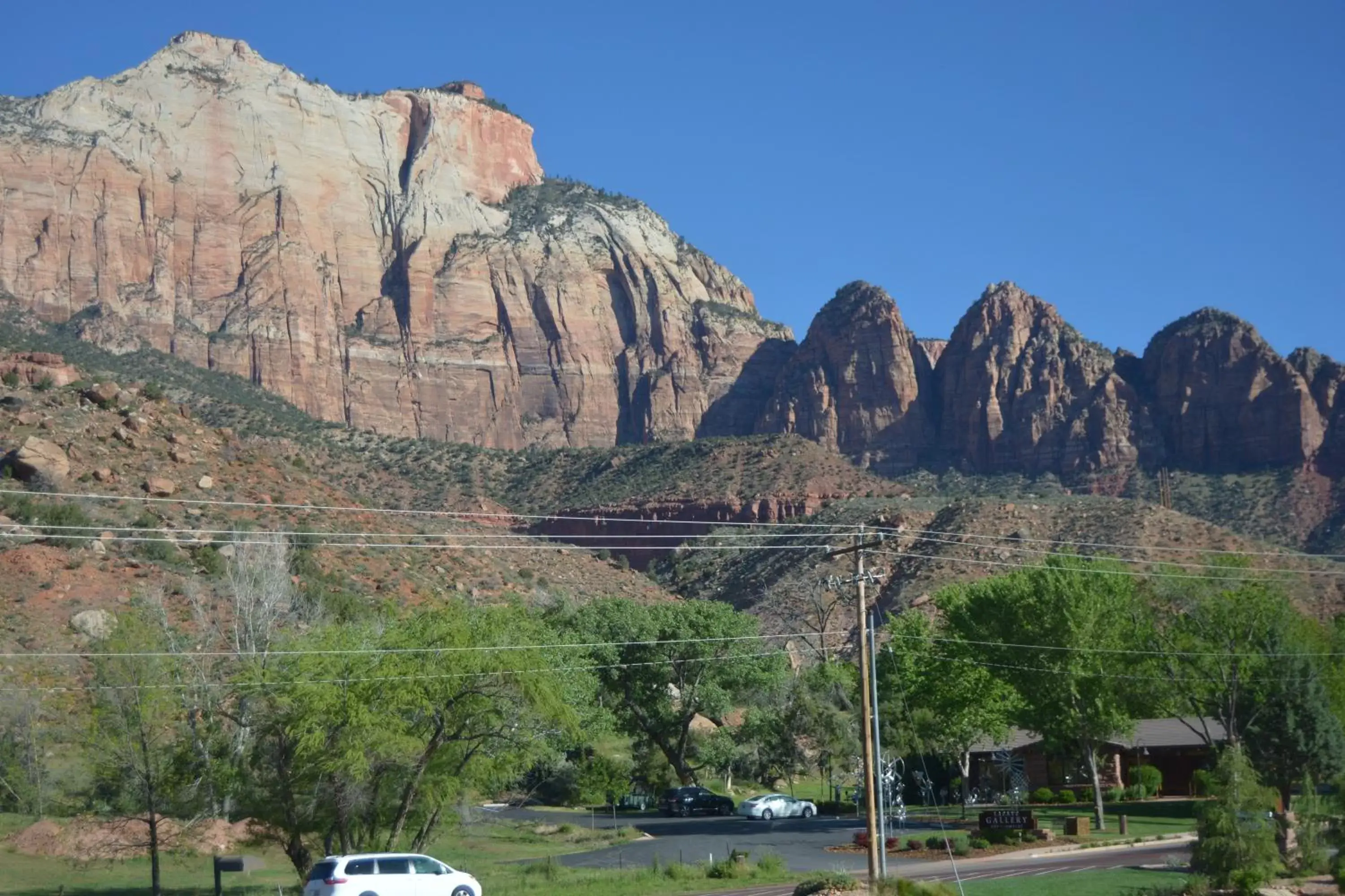 Photo of the whole room, Mountain View in Holiday Inn Express Springdale - Zion National Park Area, an IHG Hotel