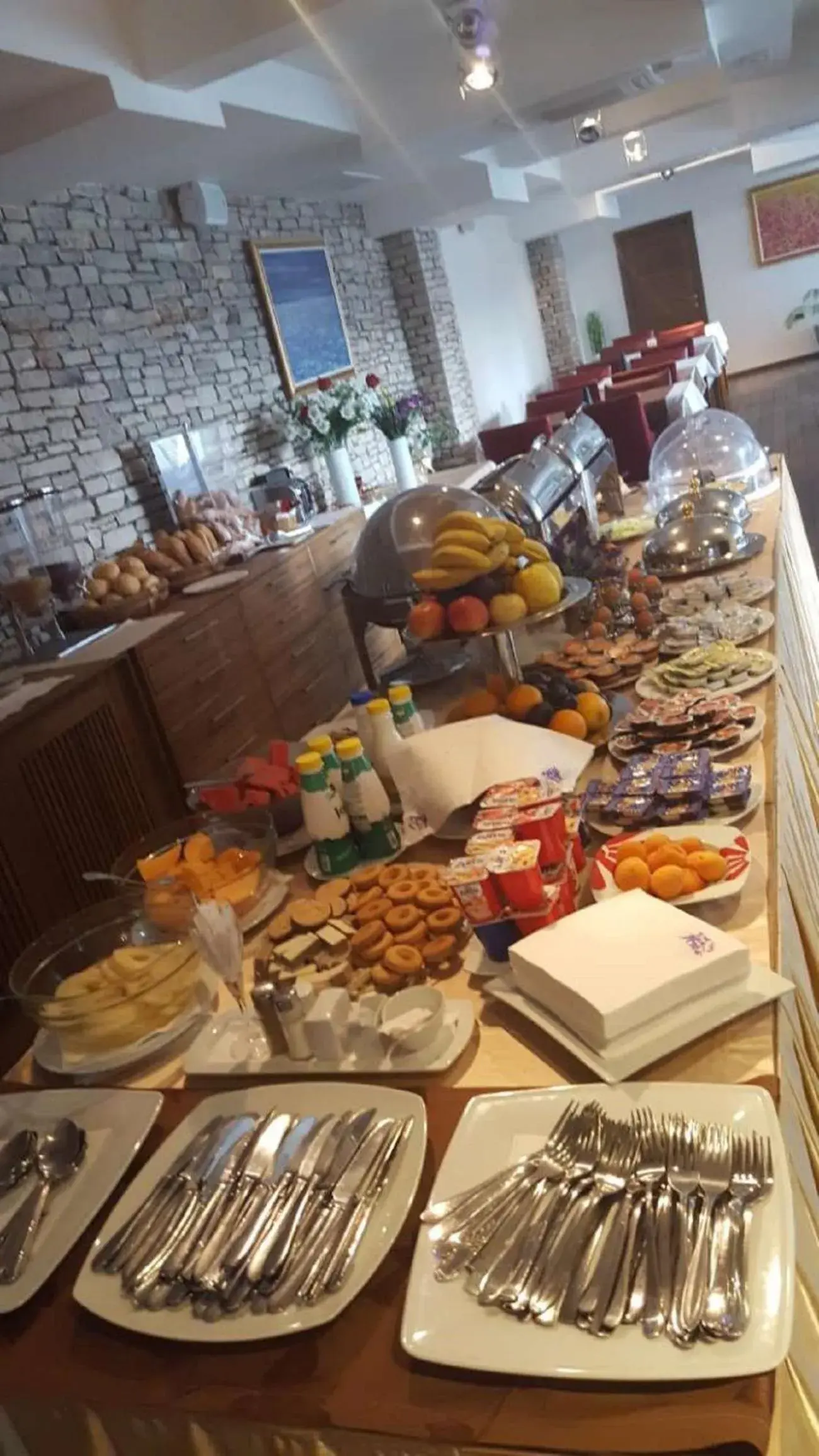 Buffet breakfast in Hotel Grande Casa