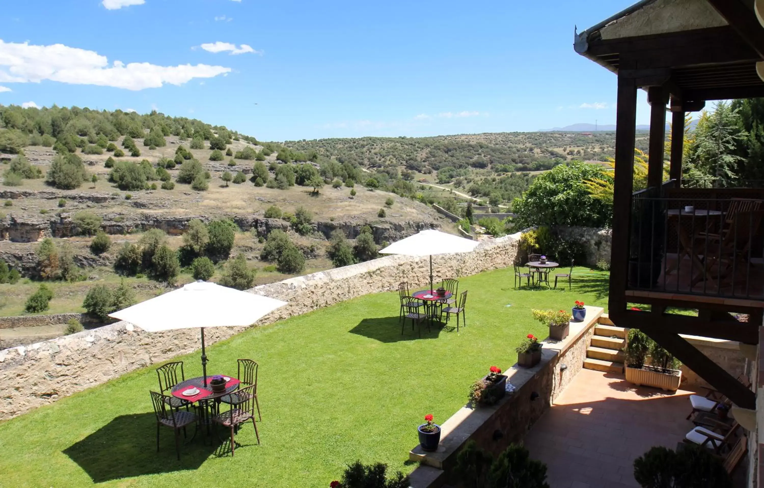 Garden view in Hospederia de Santo Domingo