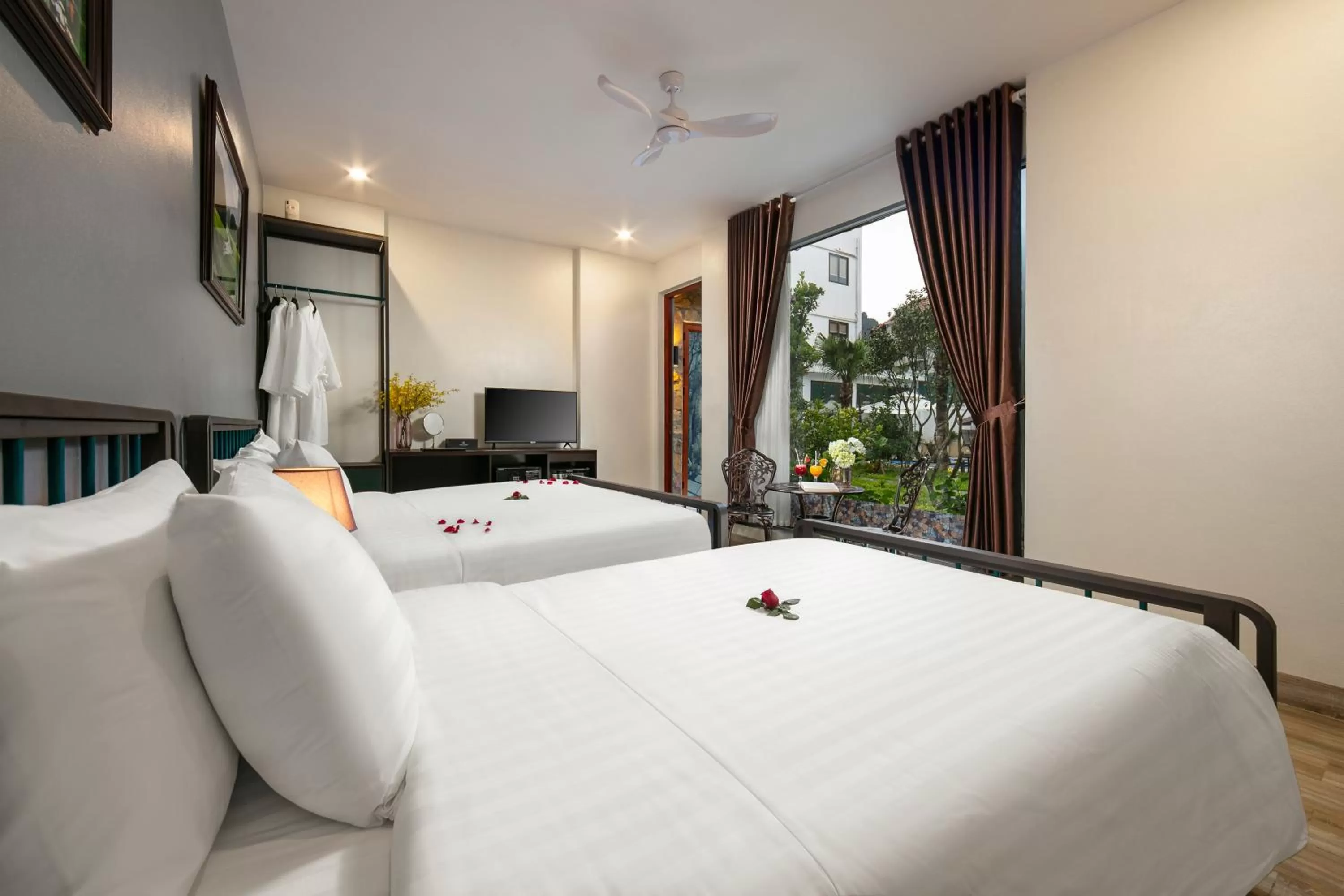 Bed in Tam Coc Holiday Hotel & Villa