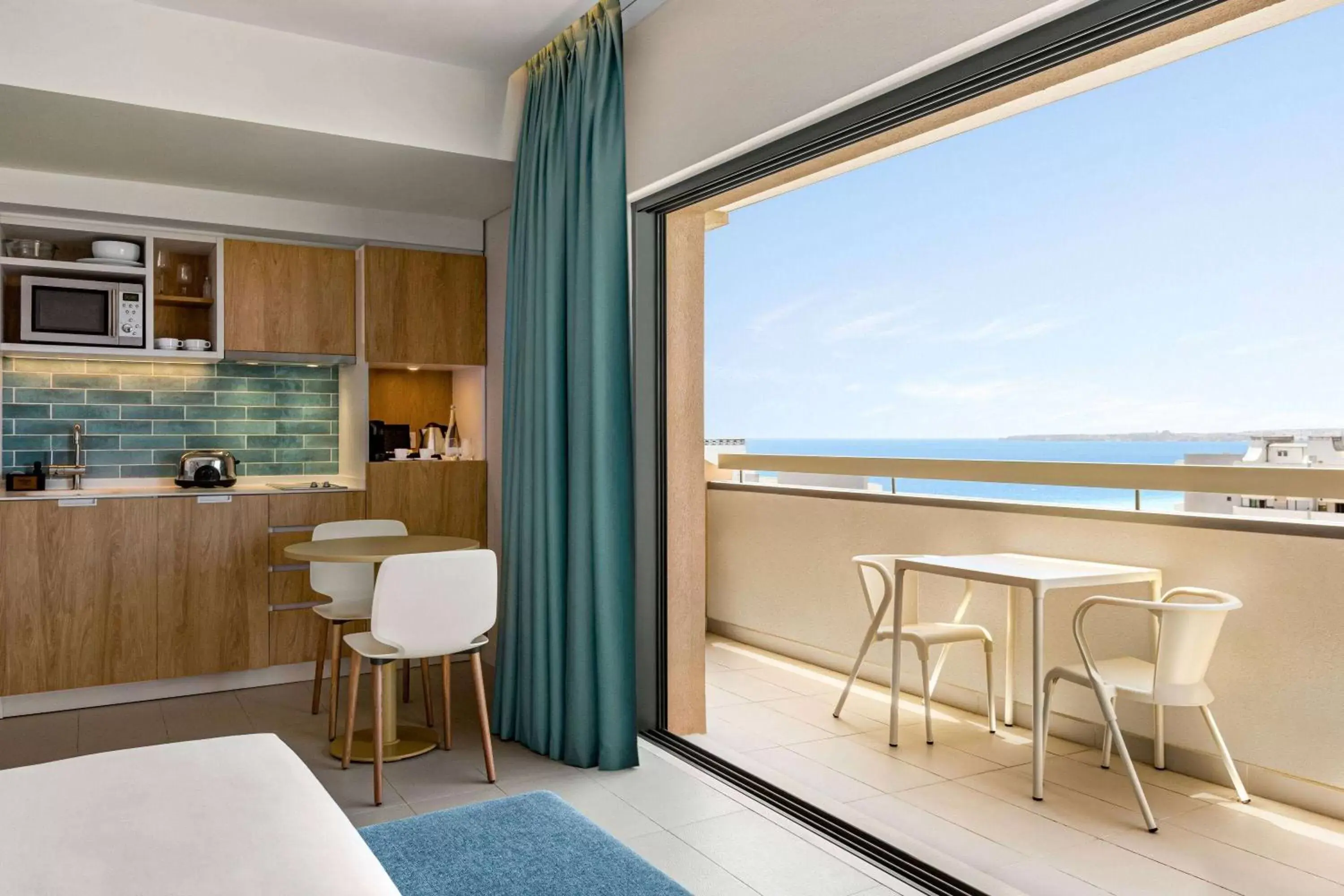 Bed in Wyndham Residences Alvor Beach