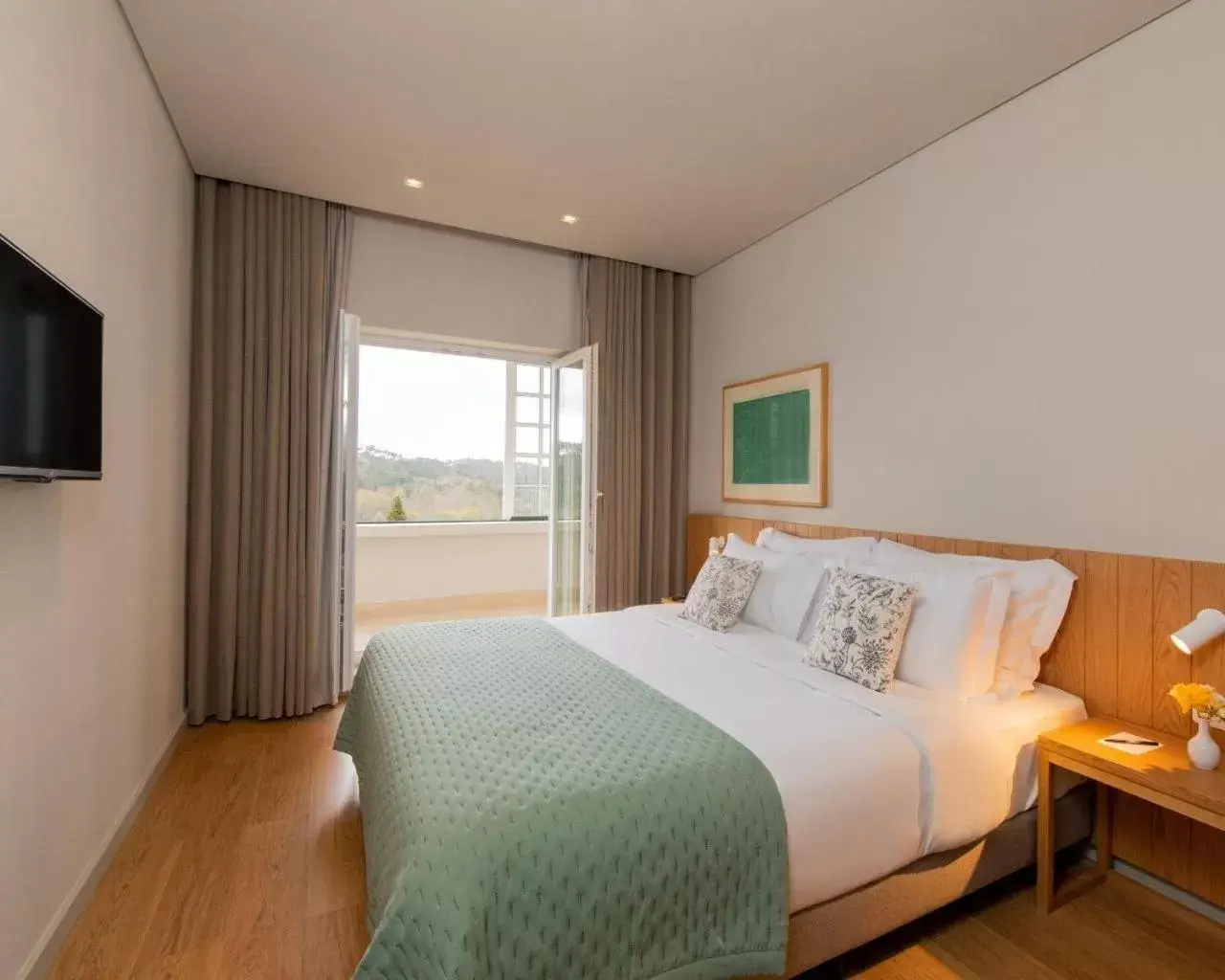Bedroom, Bed in Montebelo Principe Perfeito Viseu Garden Hotel