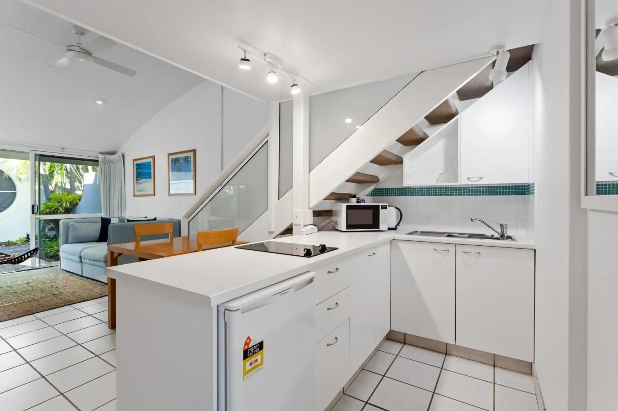 Kitchen or kitchenette in Caribbean Noosa