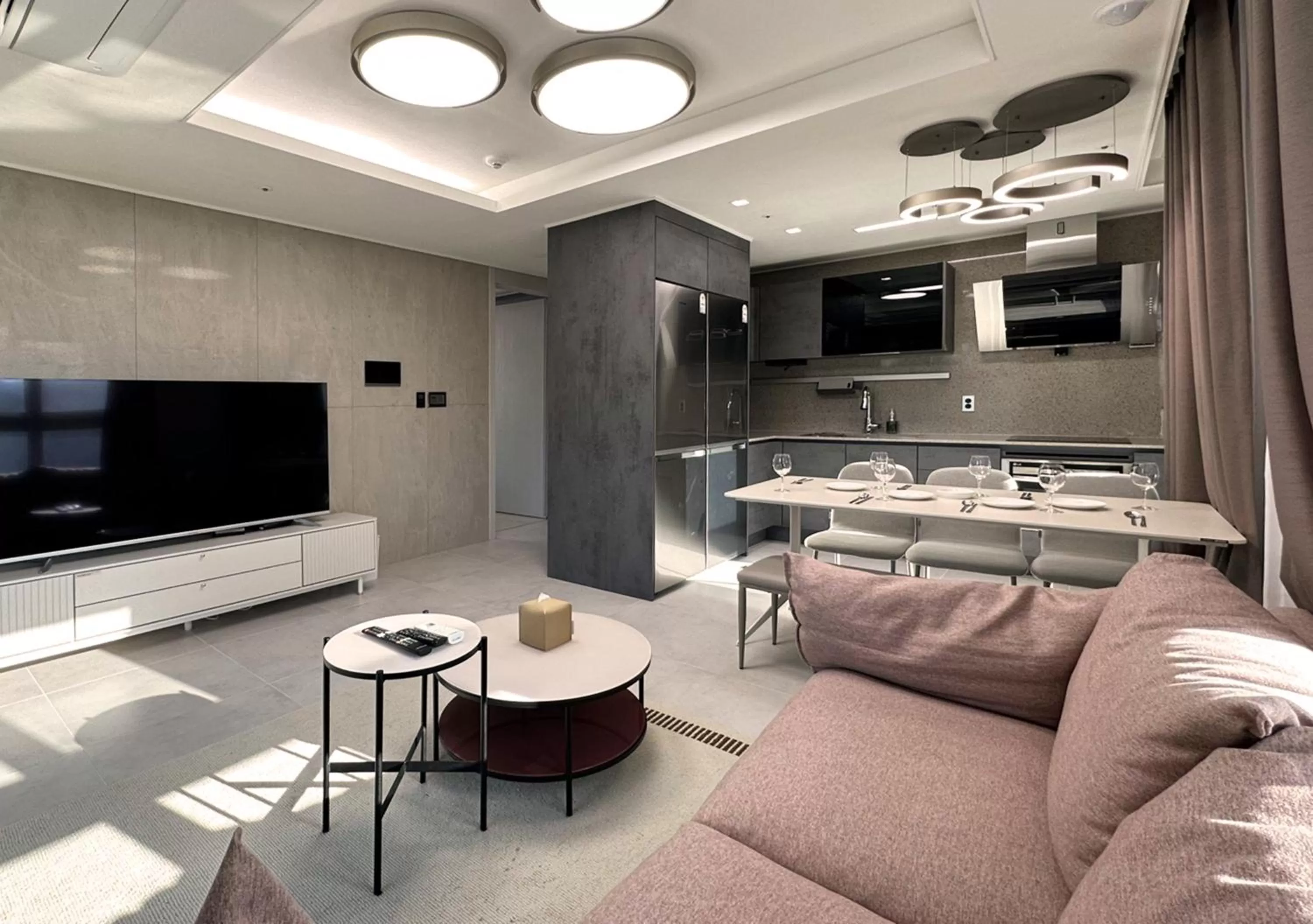 Seating Area in Y Collection by UH FLAT Osiria