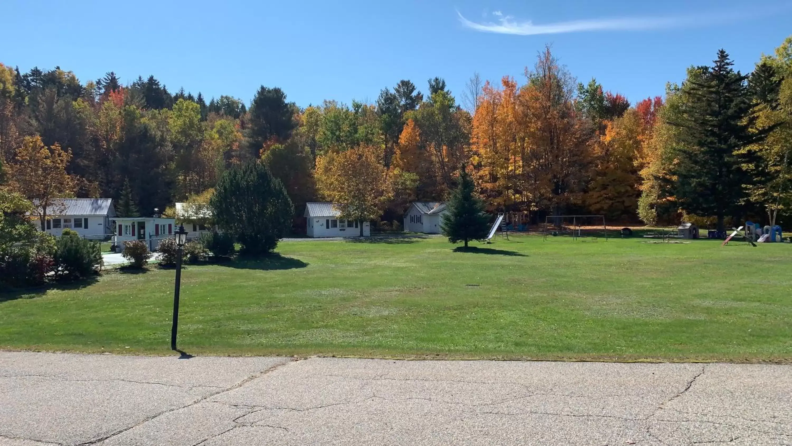 Children play ground in carrollmotel and cottages