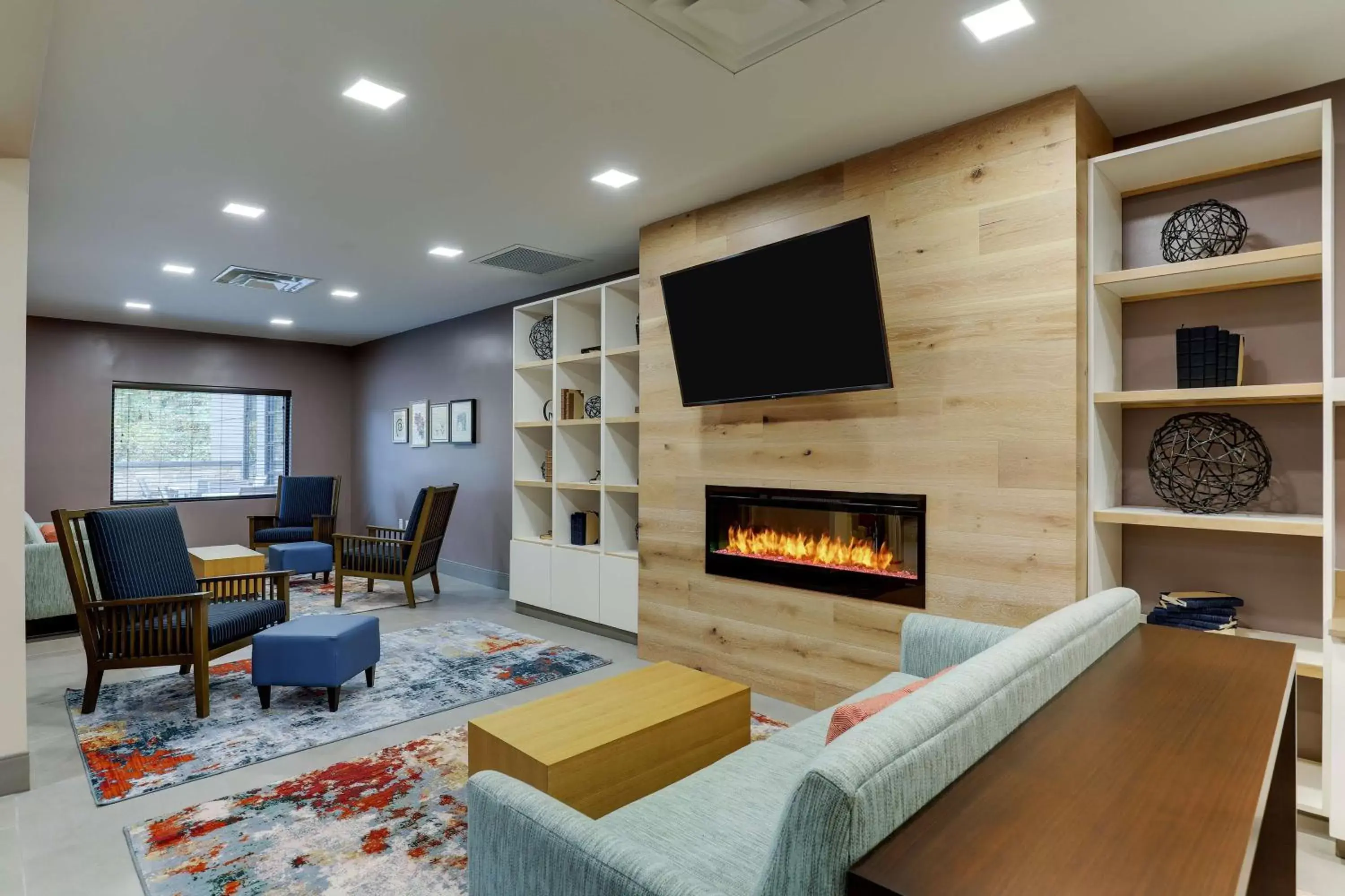 Lobby or reception, Seating Area in Country Inn & Suites by Radisson, Cumming, GA