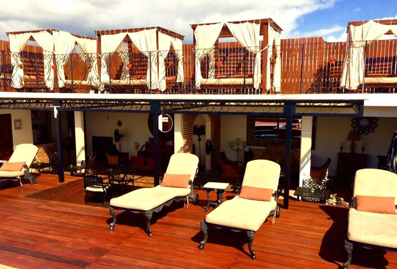 Swimming pool in La Pasion Colonial Hotel Boutique By Bunik