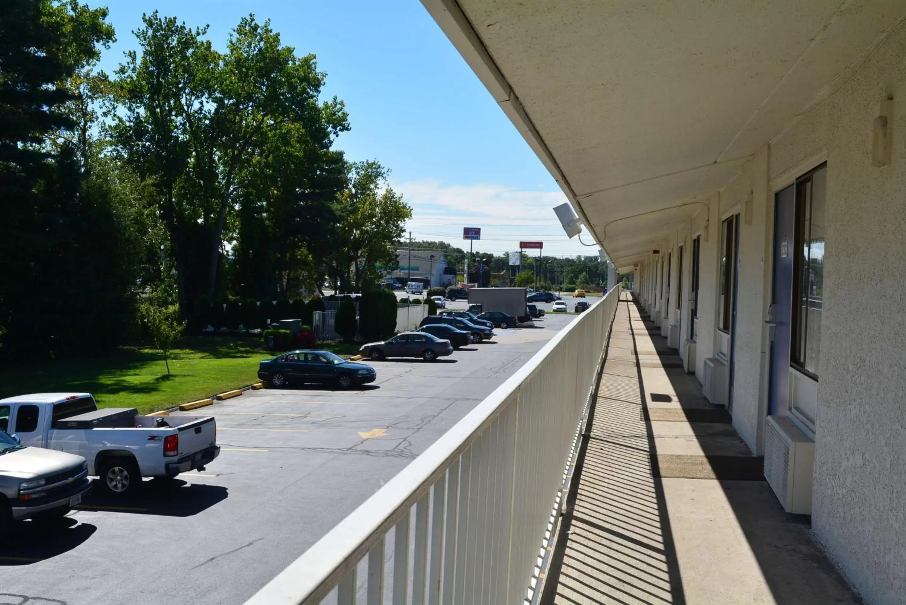 Property building, Balcony/Terrace in Motel 6-Chicopee, MA - Springfield