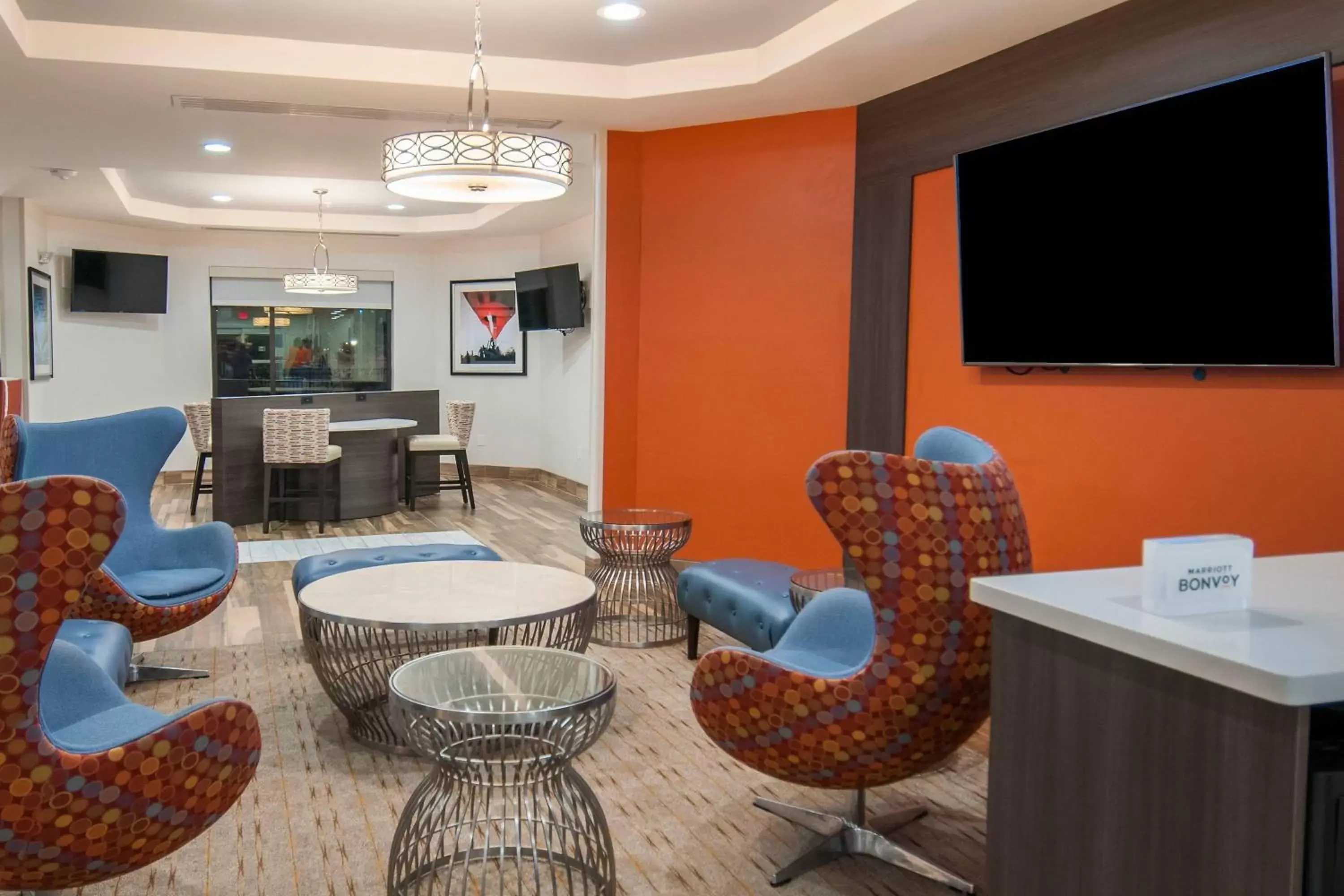 Lobby or reception, Lounge/Bar in TownePlace Suites by Marriott Vidalia Riverfront
