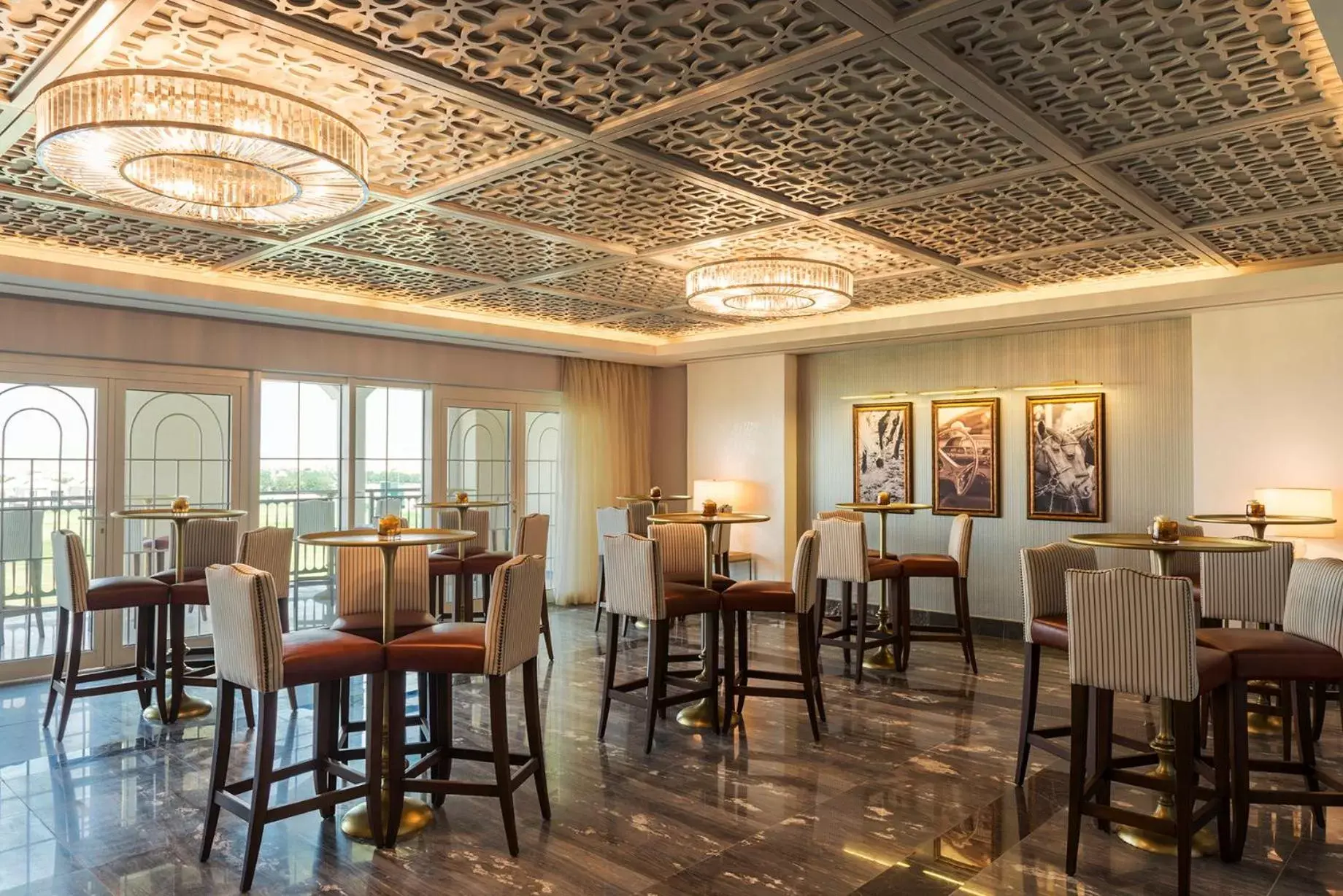 Balcony/Terrace, Restaurant/Places to Eat in Al Habtoor Polo Resort