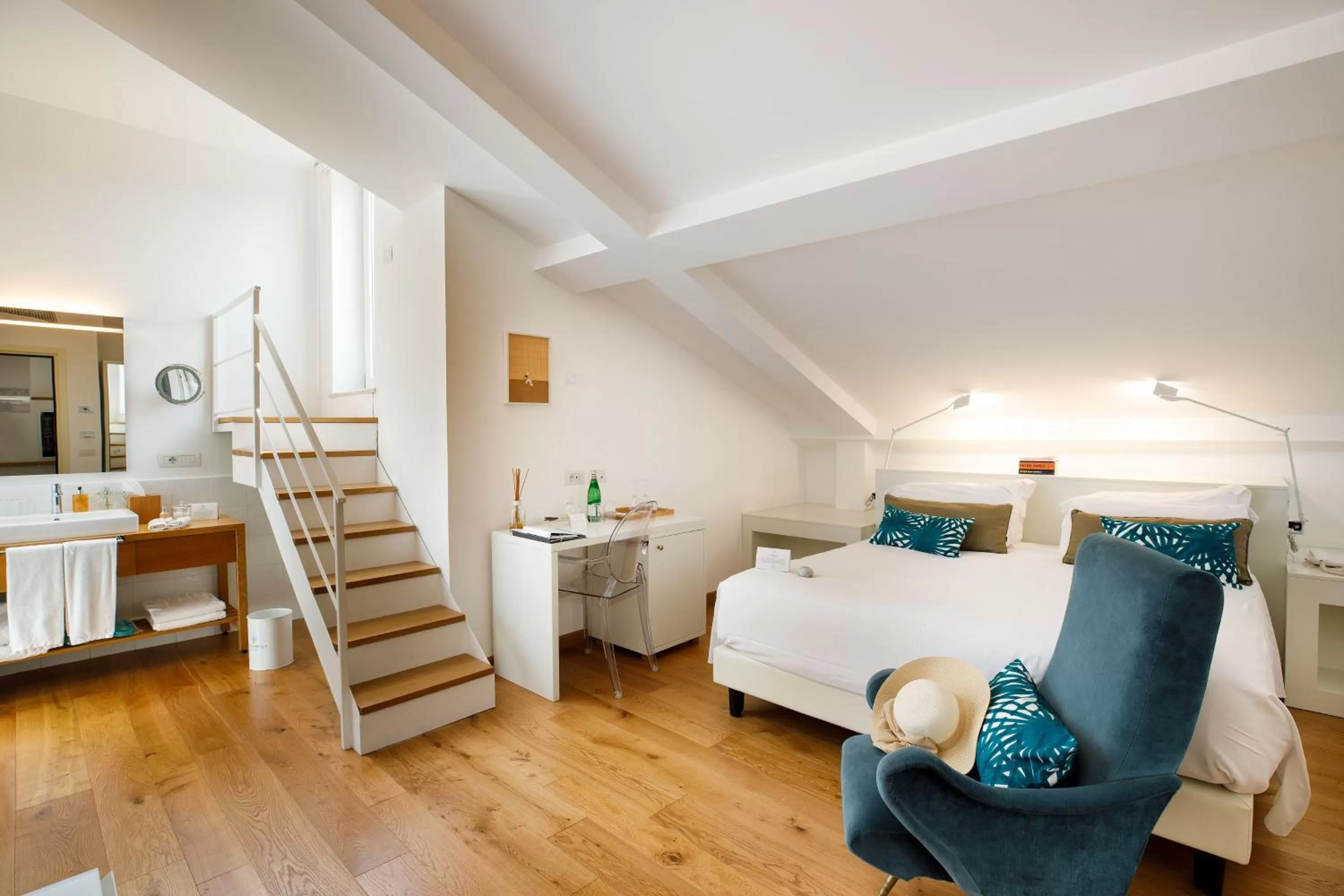 Photo of the whole room, Bed in Villa Fiorella Art Hotel