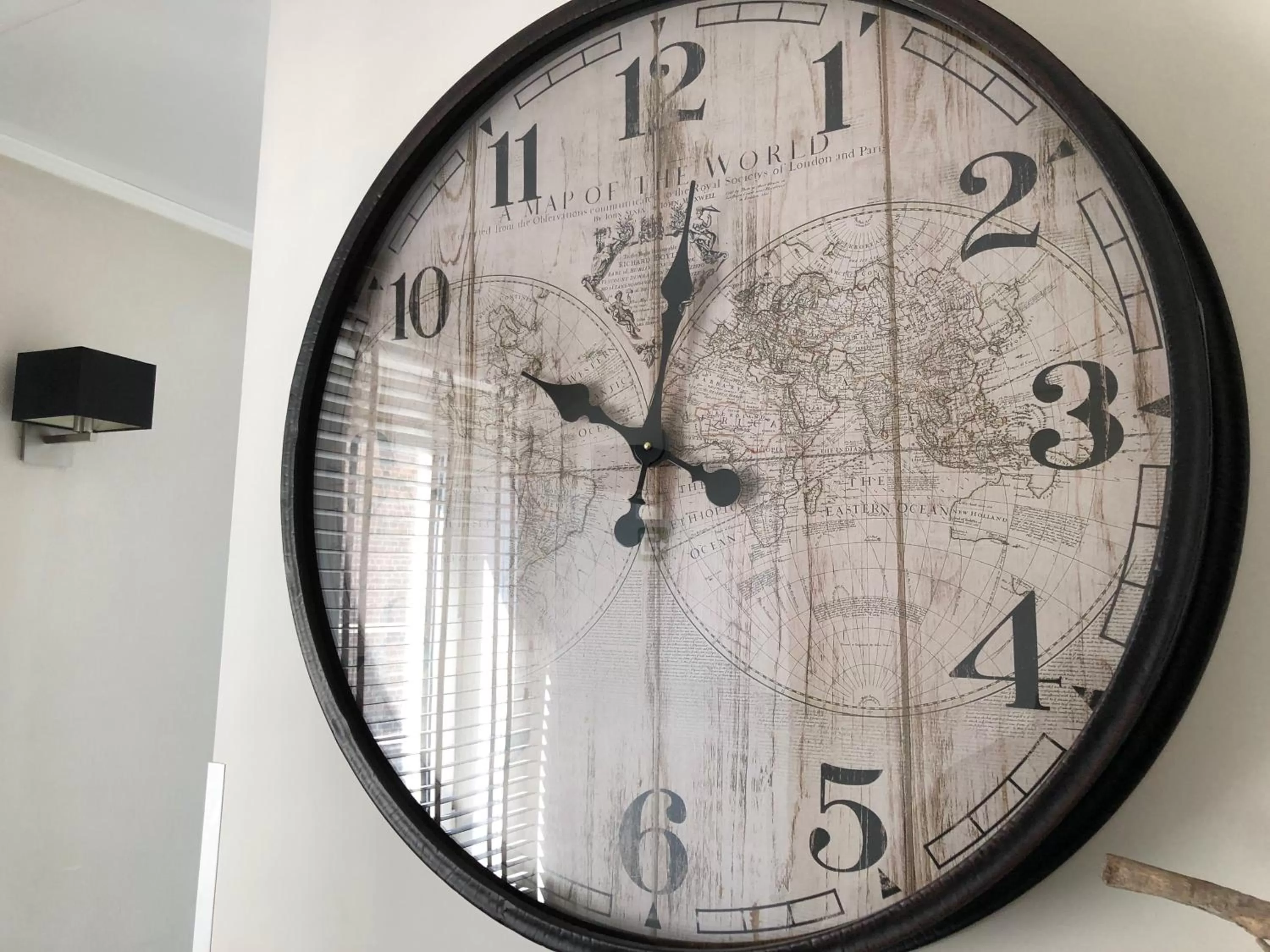 Decorative detail in Hotel De Klok