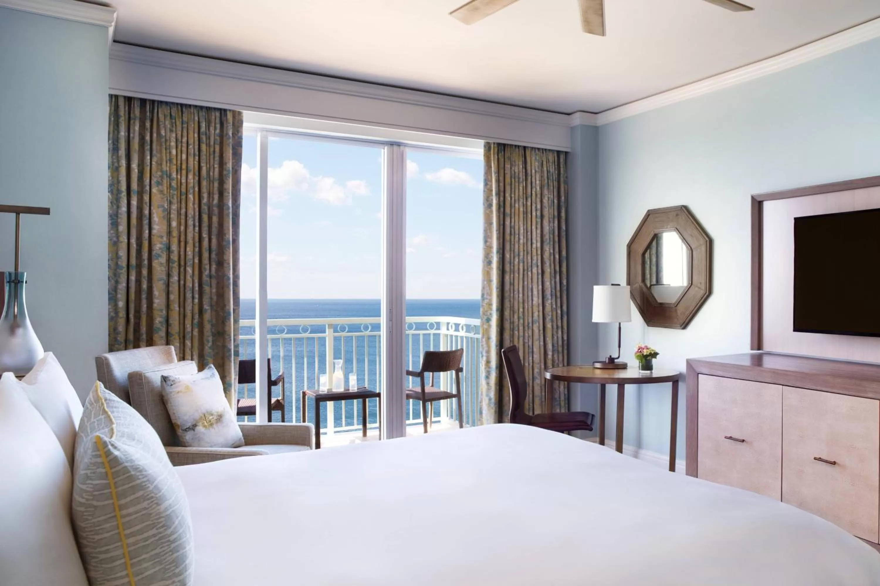Photo of the whole room, Bed in The Ritz-Carlton Key Biscayne, Miami