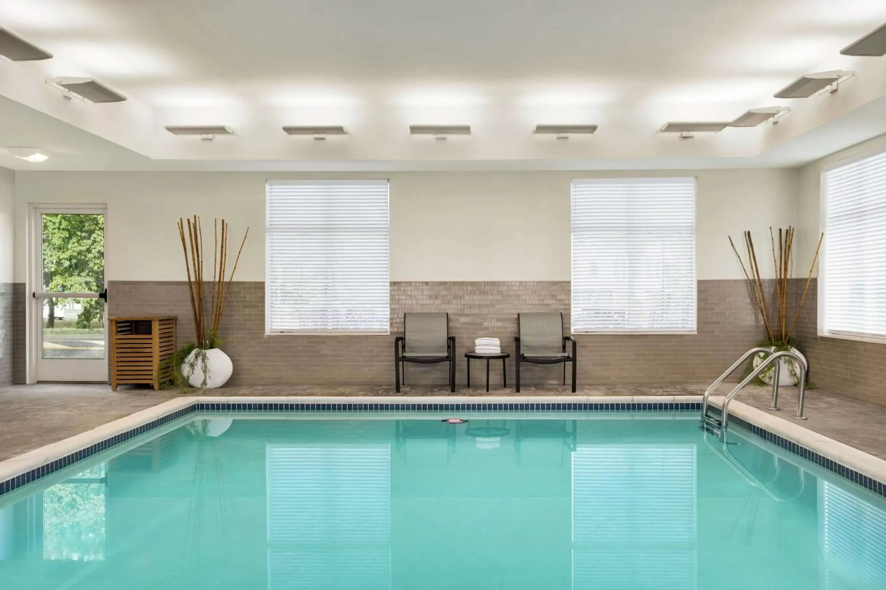 Pool view, Swimming Pool in Homewood Suites By Hilton Carlisle