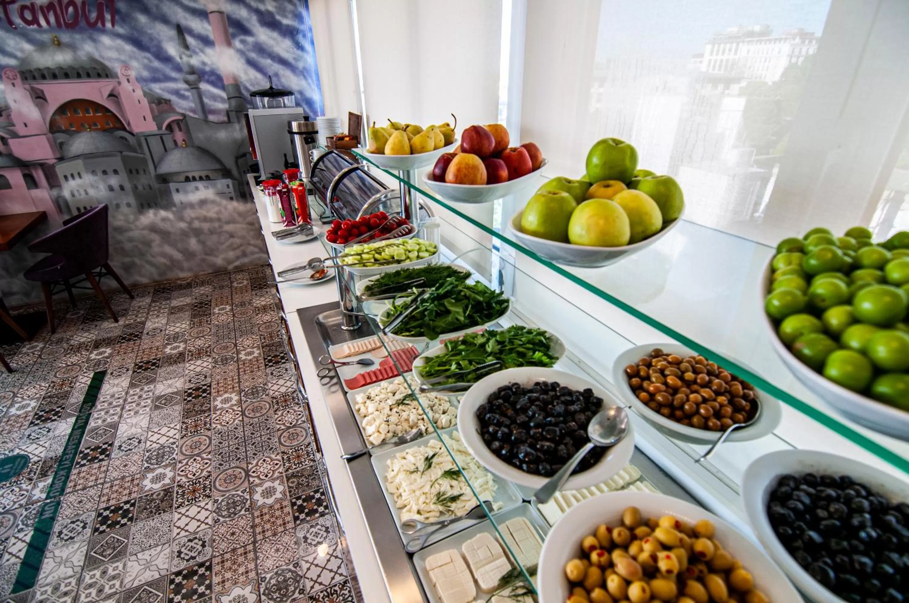 Food and drinks in Lapis Inn Hotel & Spa ( Ex. Ambassador Hotel)