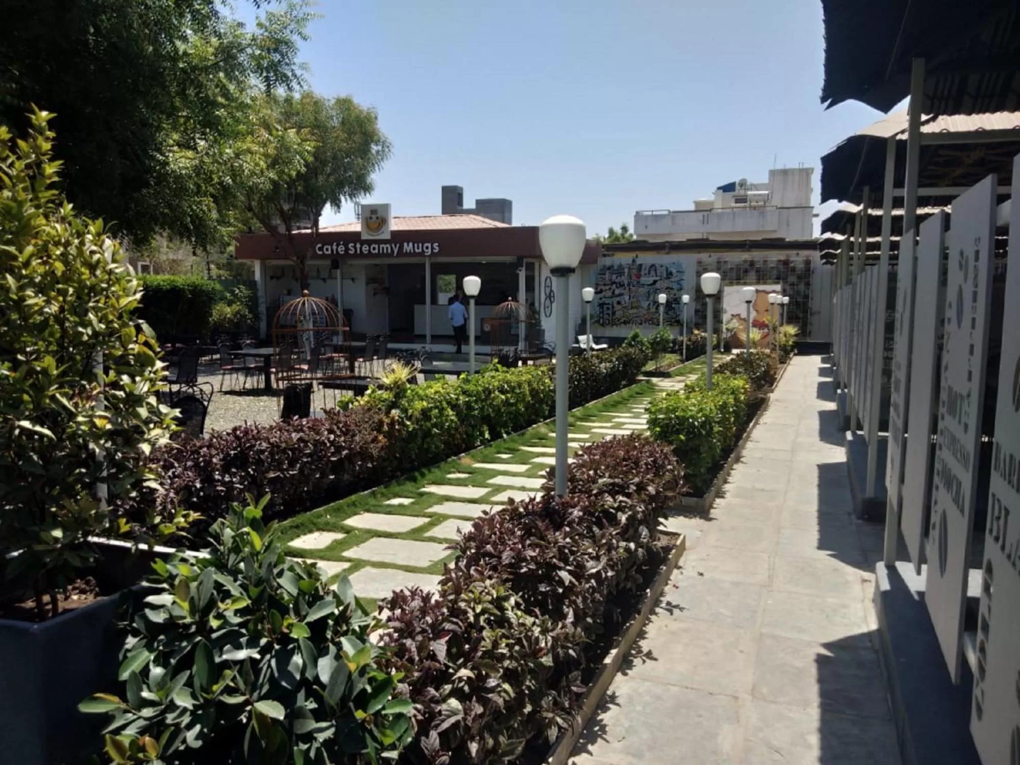 Garden in Hotel Krishna Exotica