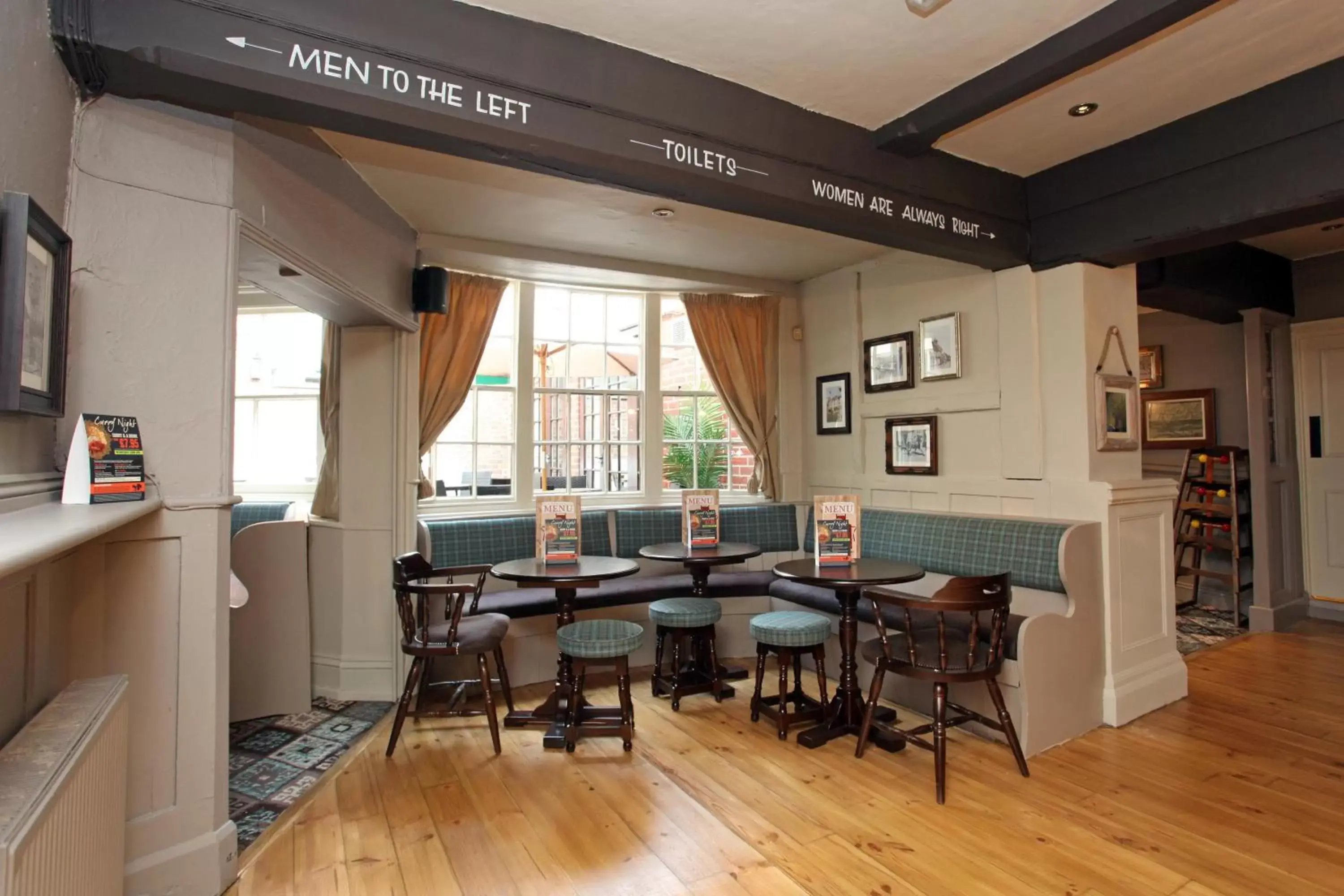 Lounge or bar in Original White Hart, Ringwood by Marston's Inns