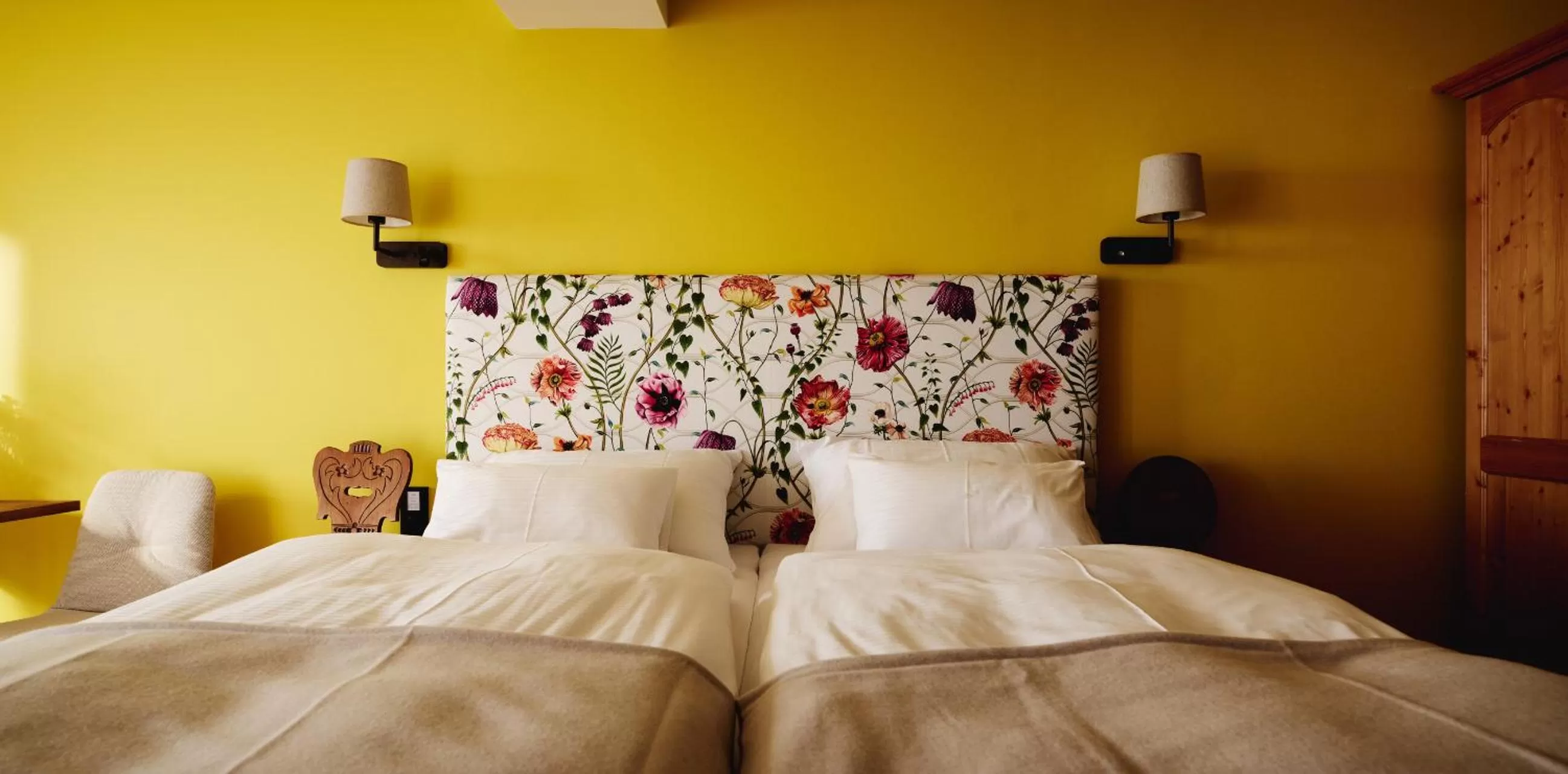 Photo of the whole room, Bed in Gut Stiluppe - 4 Sterne Superior Good Life Hotel