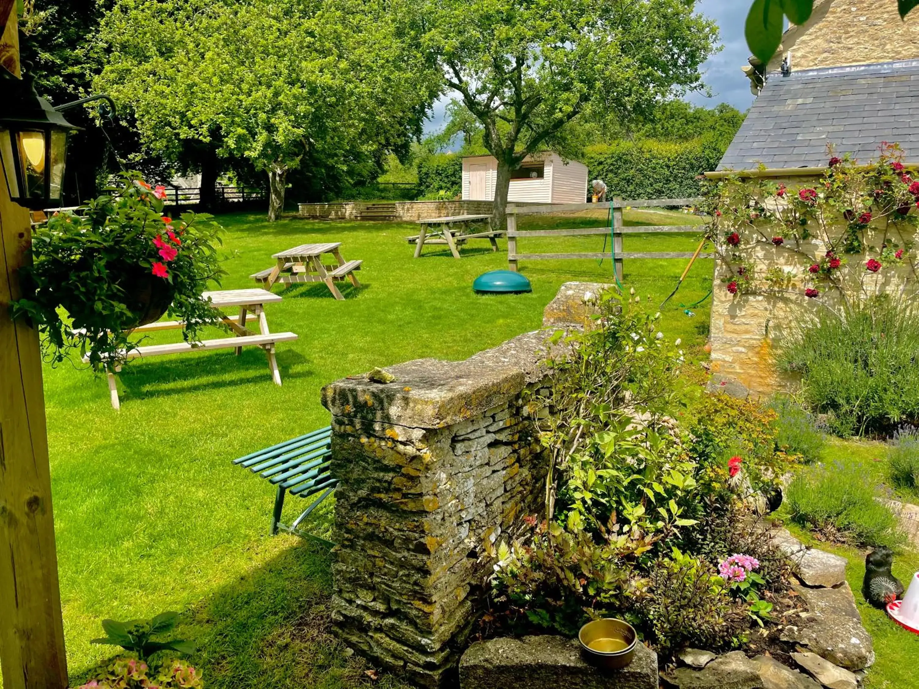 Garden in The Swan Inn Swinbrook