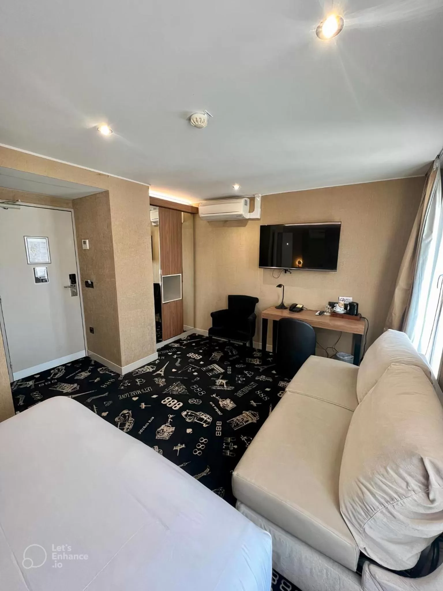 Family Room in Hotel le 18 Paris