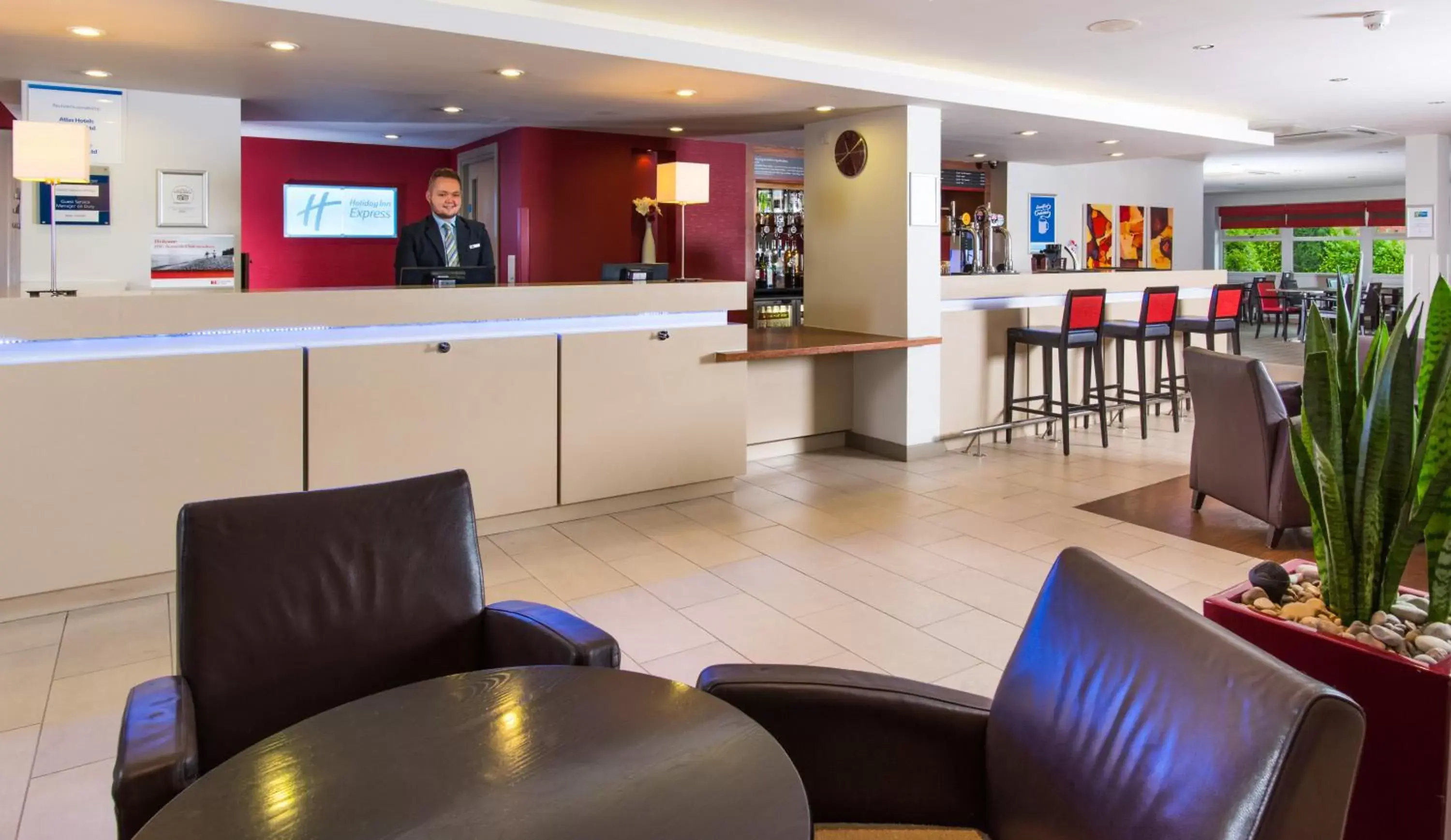 Lobby or reception, Lobby/Reception in Holiday Inn Express East Midlands Airport, an IHG Hotel