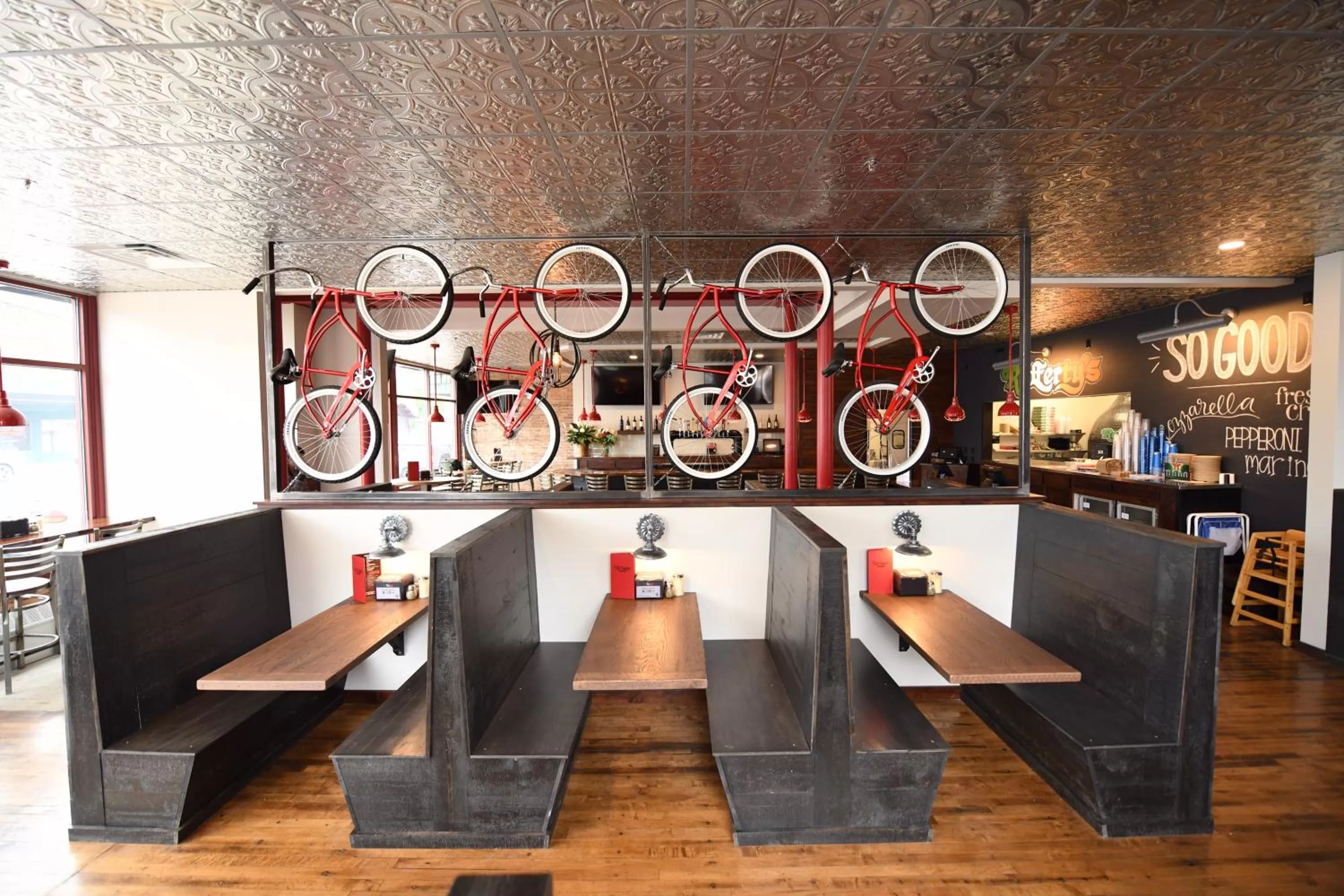 Restaurant/places to eat in Crosby Lofts