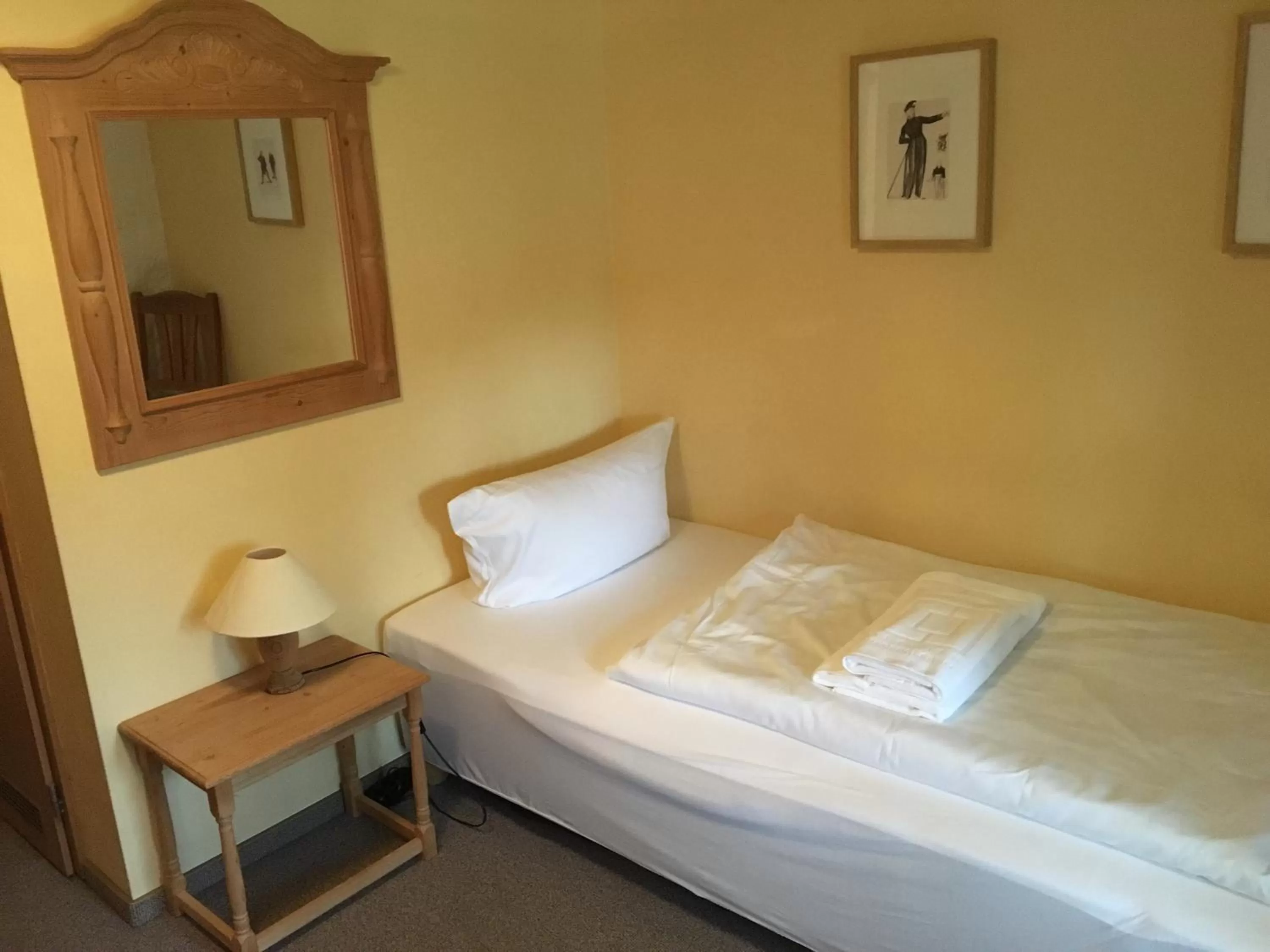 Day, Bed in Kloster Hedersleben