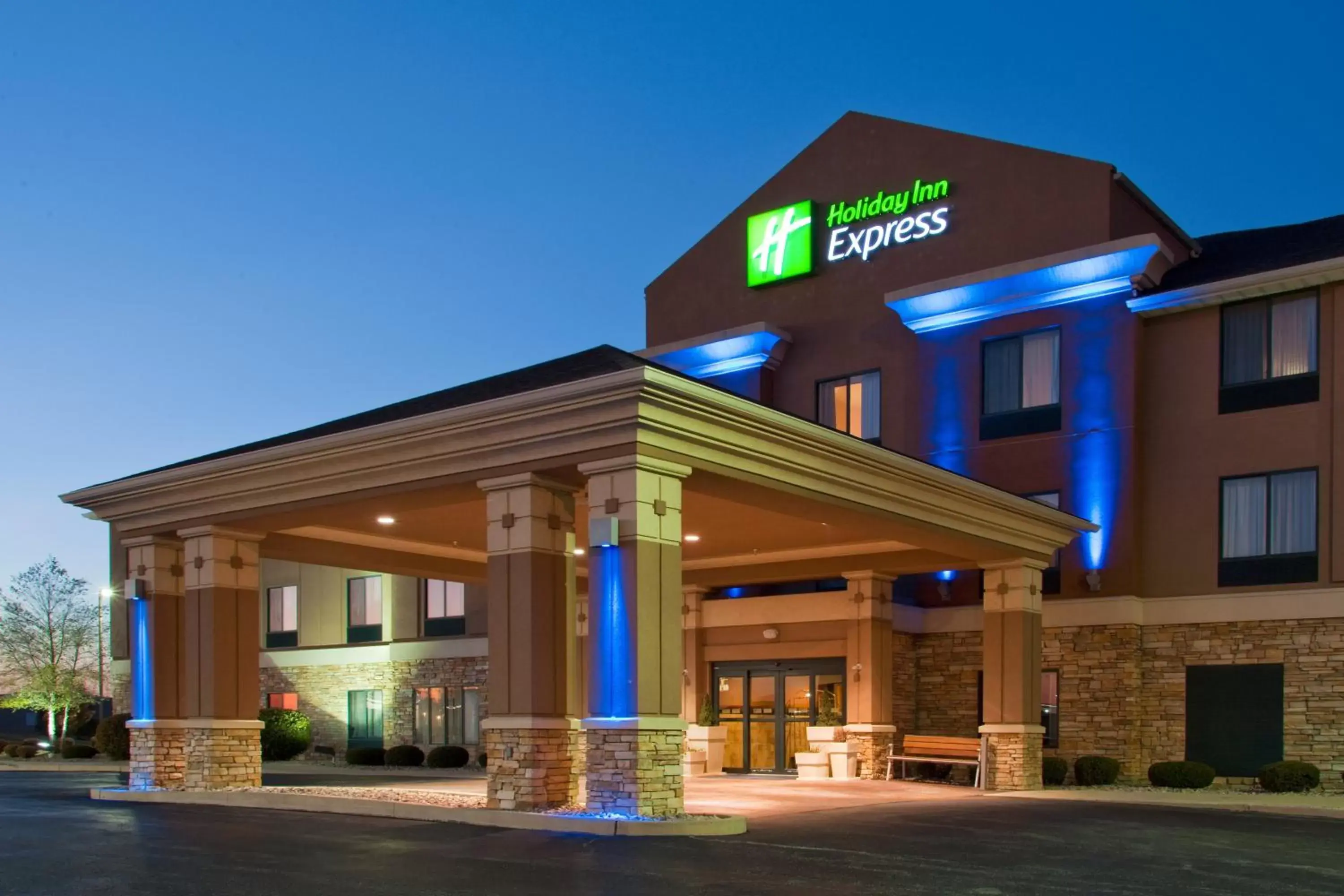 Property Building in Holiday Inn Express Gas City, an IHG Hotel