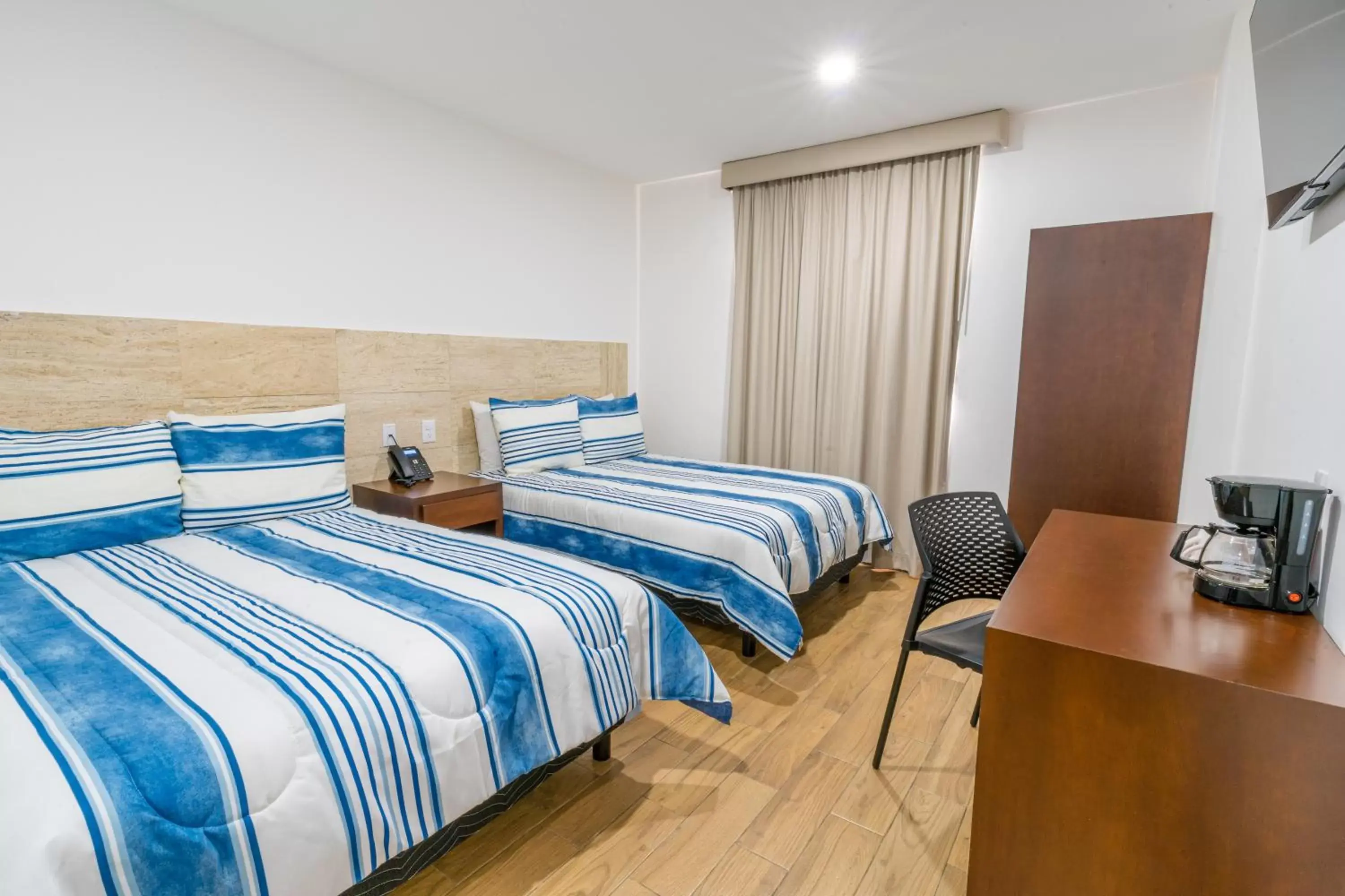 Bedroom, Bed in Hotel Pacific Blue Mazatlan