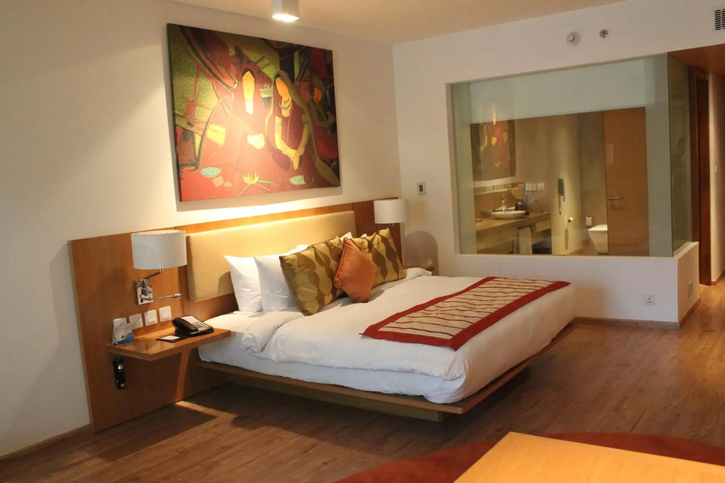 Bedroom, Bed in Radisson Blu Plaza Hotel Hyderabad Banjara Hills