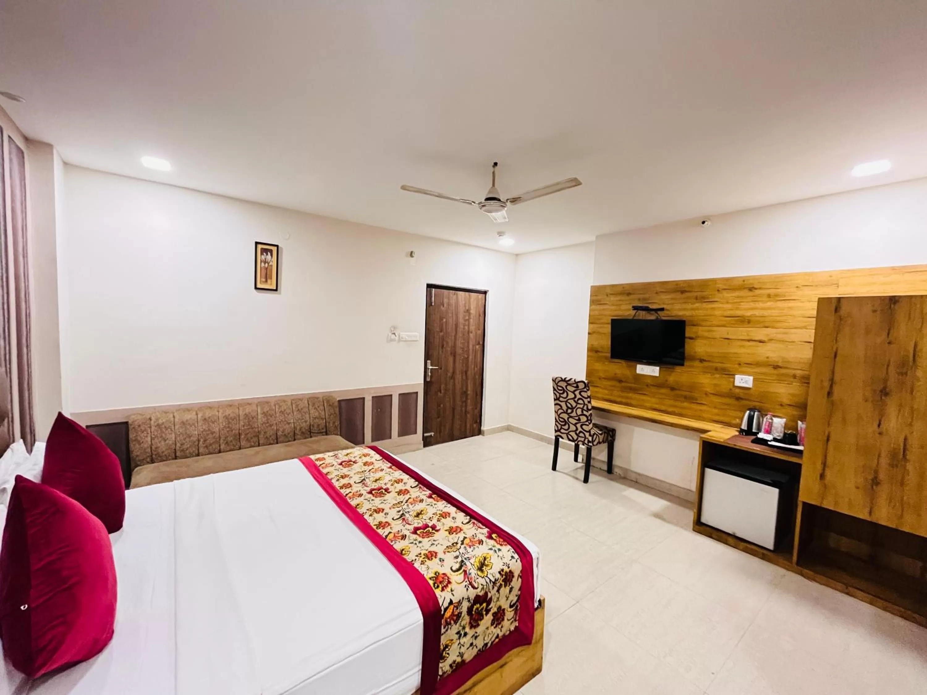 Bedroom in Ashoka Hotel Karol Bagh Delhi