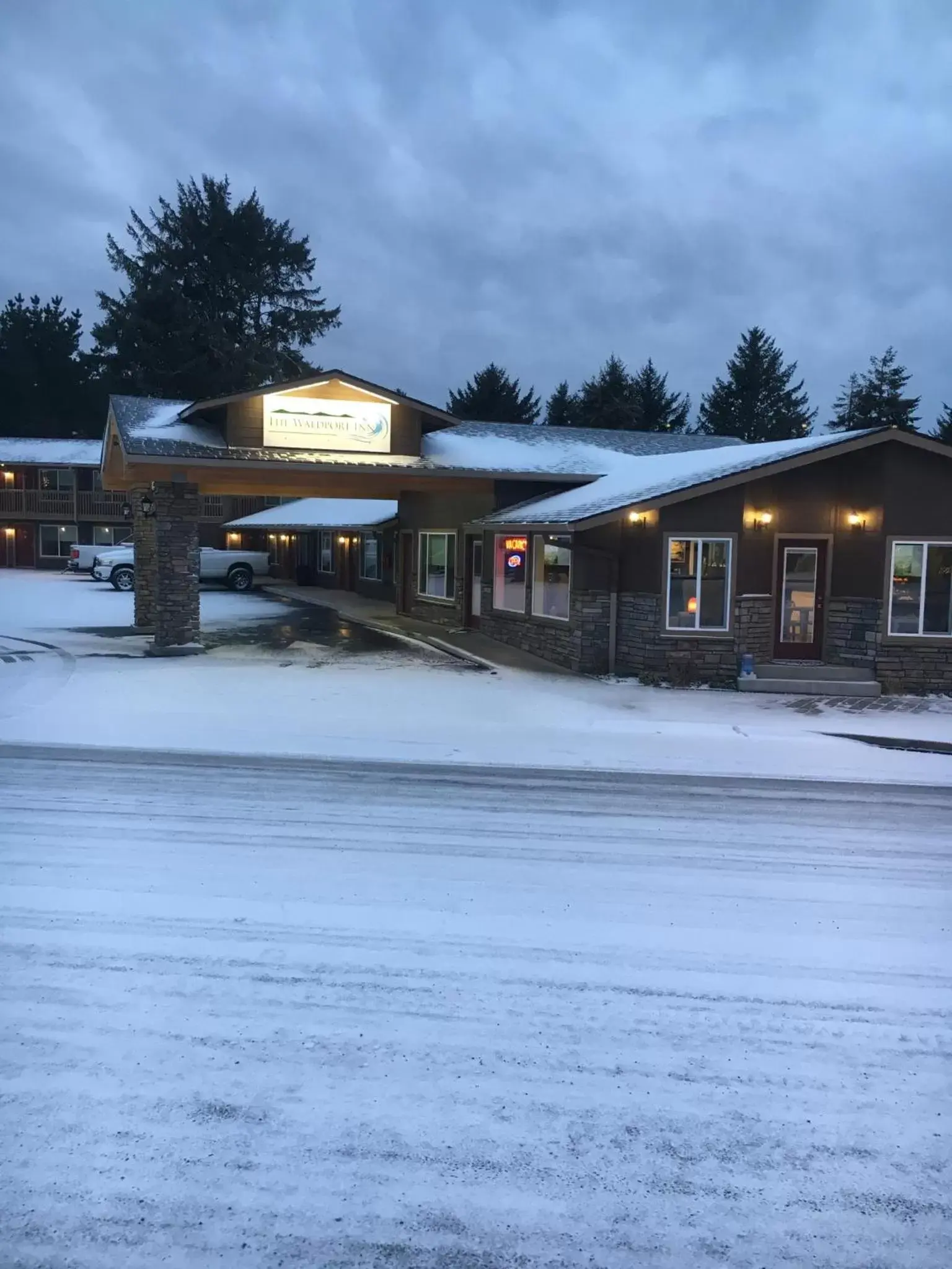 Property building, Winter in The Waldport Inn