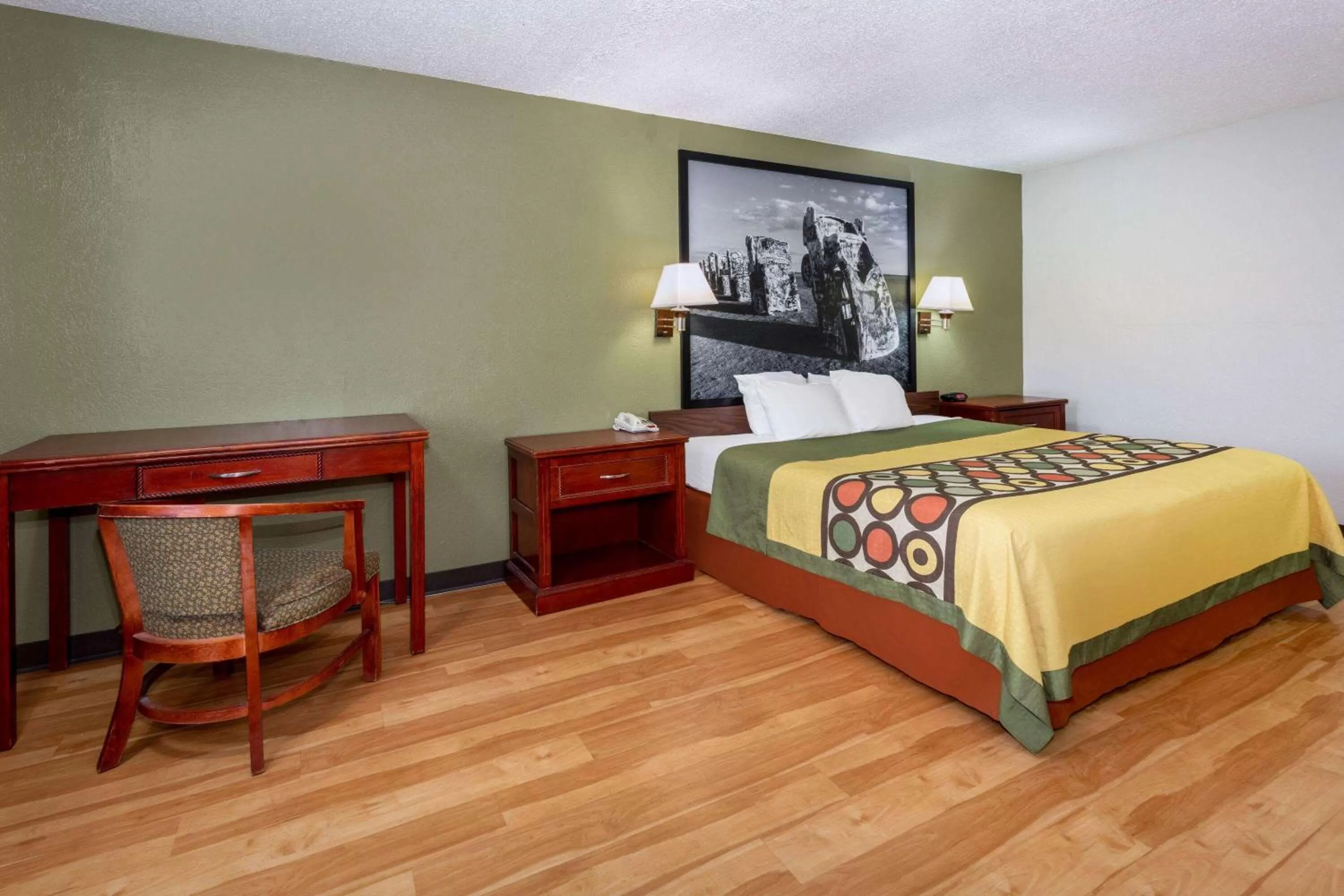 Photo of the whole room, Bed in Super 8 by Wyndham Amarillo Central TX