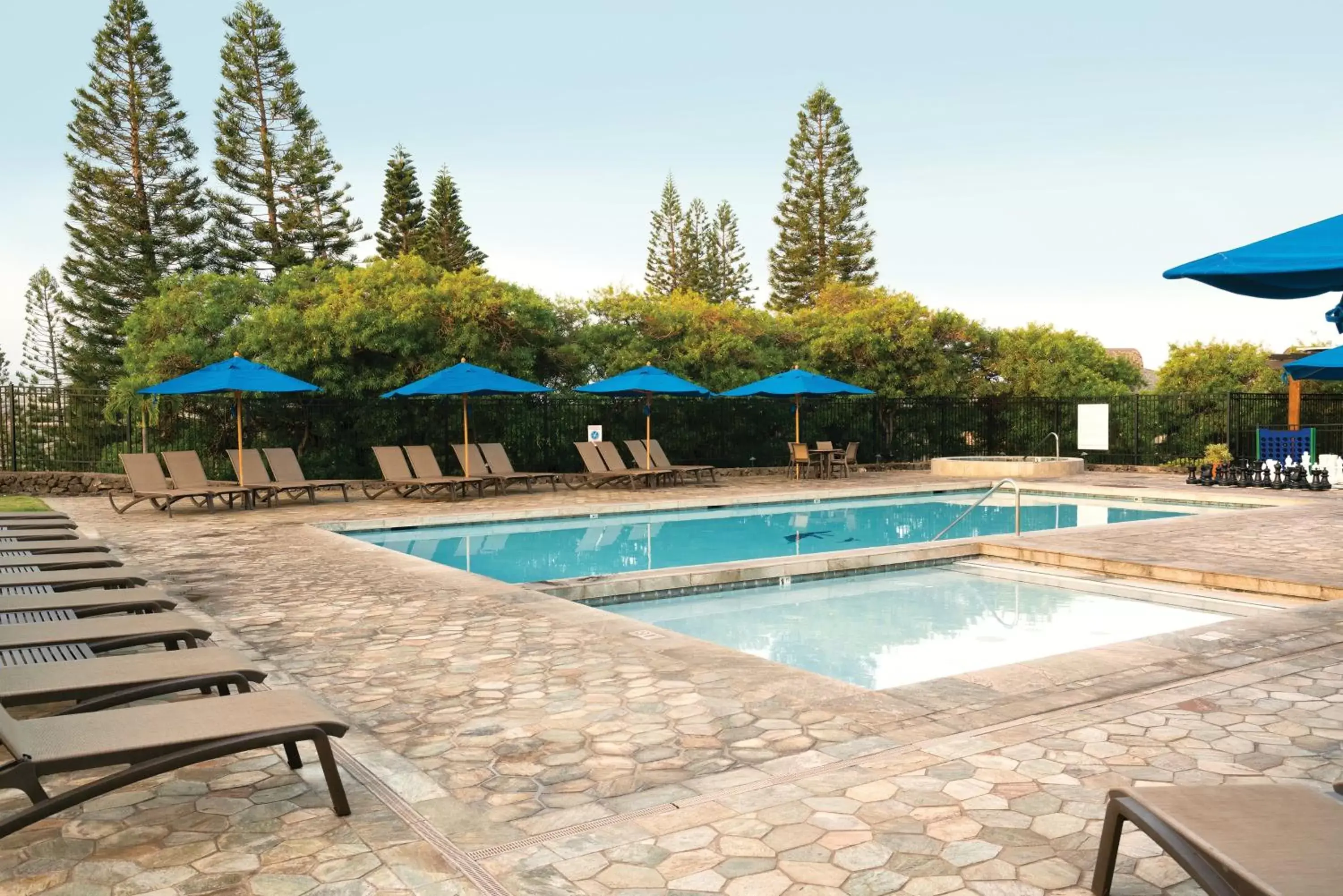 Swimming Pool in Paniolo Greens Resort