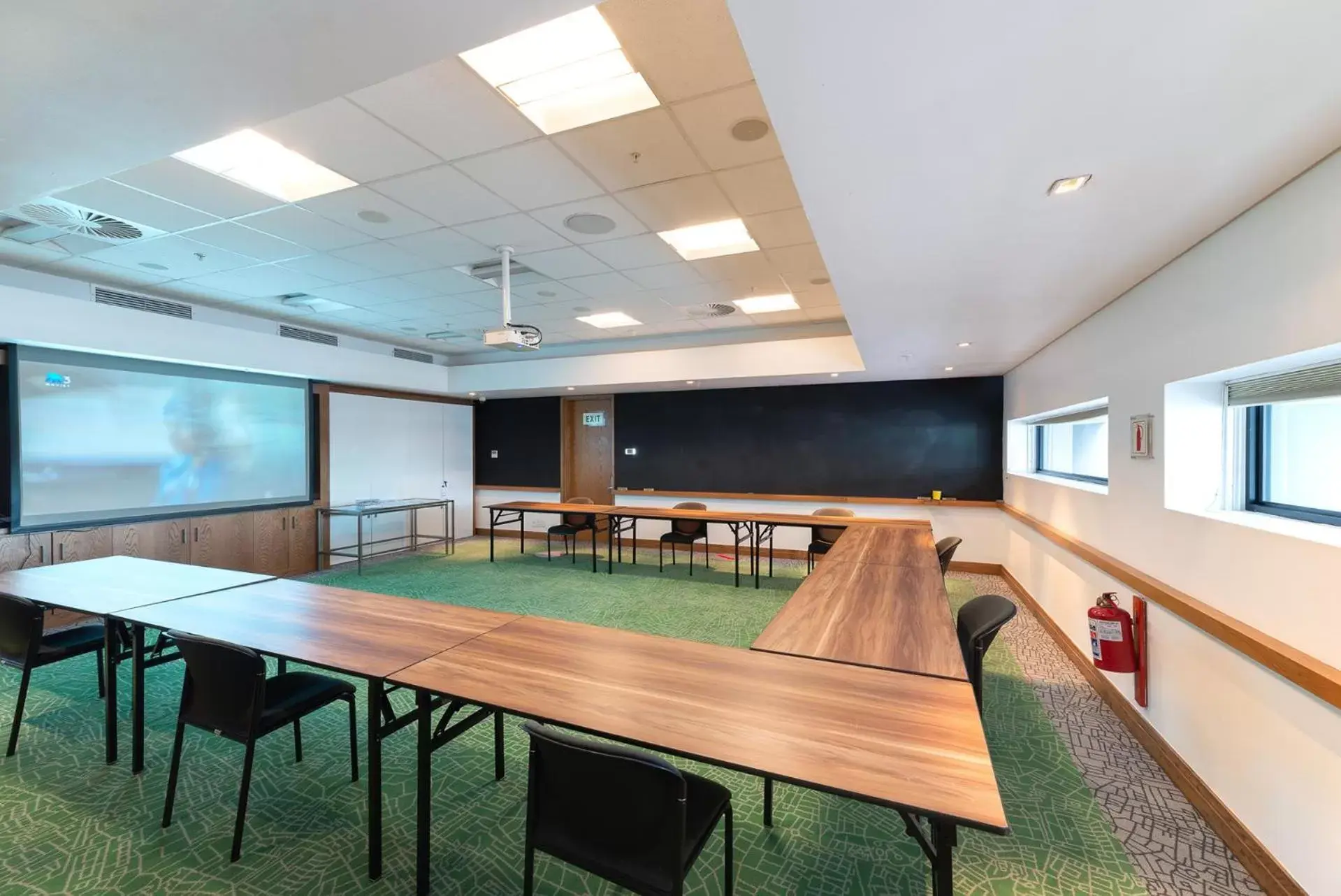 Business facilities in Park Inn by Radisson Cape Town Foreshore