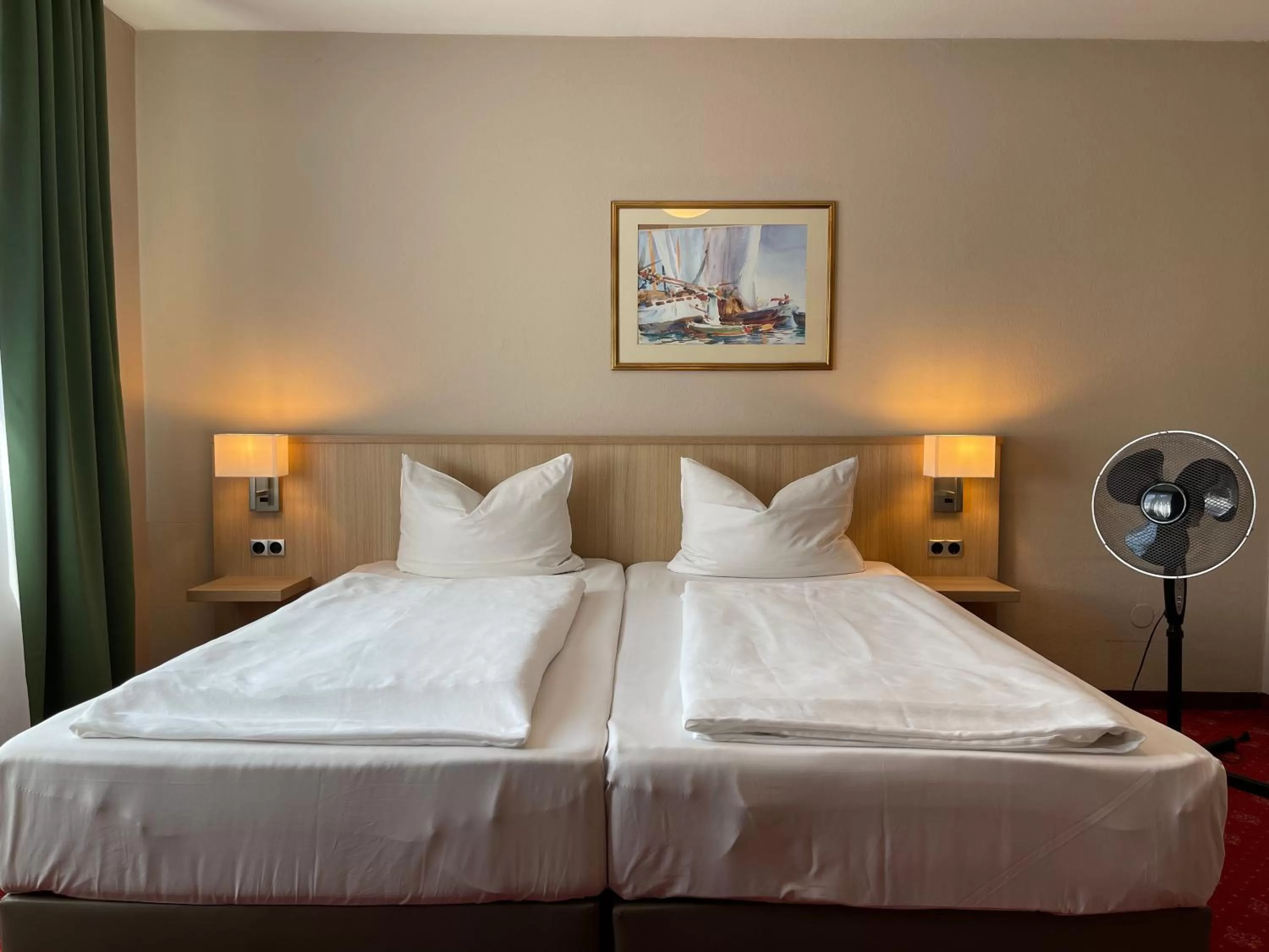 Photo of the whole room, Bed in Hafner Hotel- Apartment